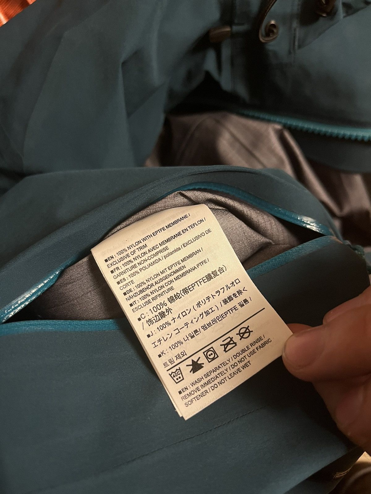 Arc'teryx RARE Arc’teryx Beta AR Gore Tex Jacket Gorpcore y2k Size L / US 10 / IT 46 - 14 Thumbnail