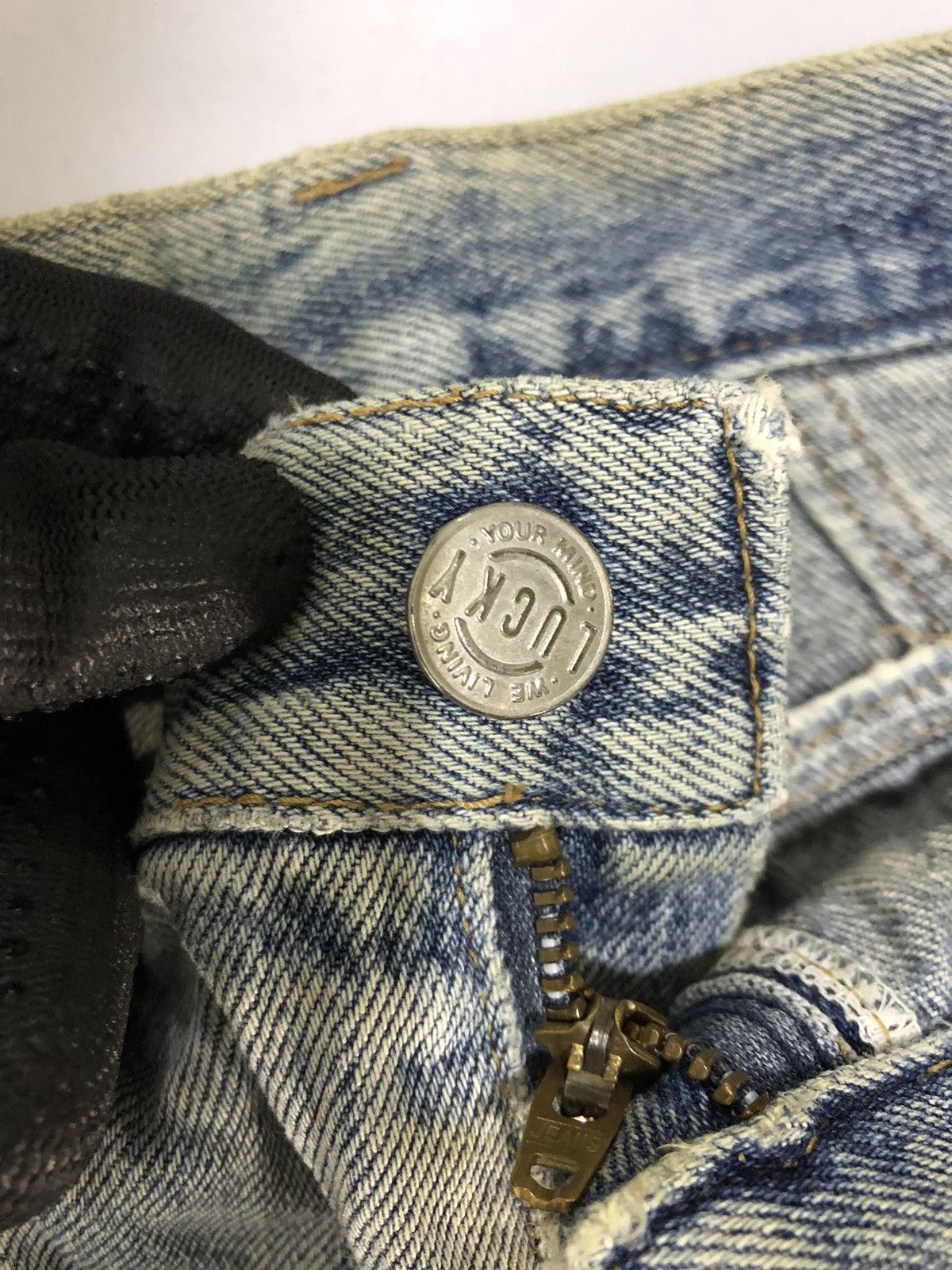 If Six Was Nine × Japanese Brand × Le Grande Bleu (L.G.B.) 🇯🇵 JAPANESE BRAND LUCKY MUDWASH Y2K FADED JEANS Size US 30 / EU 46 - 4 Thumbnail