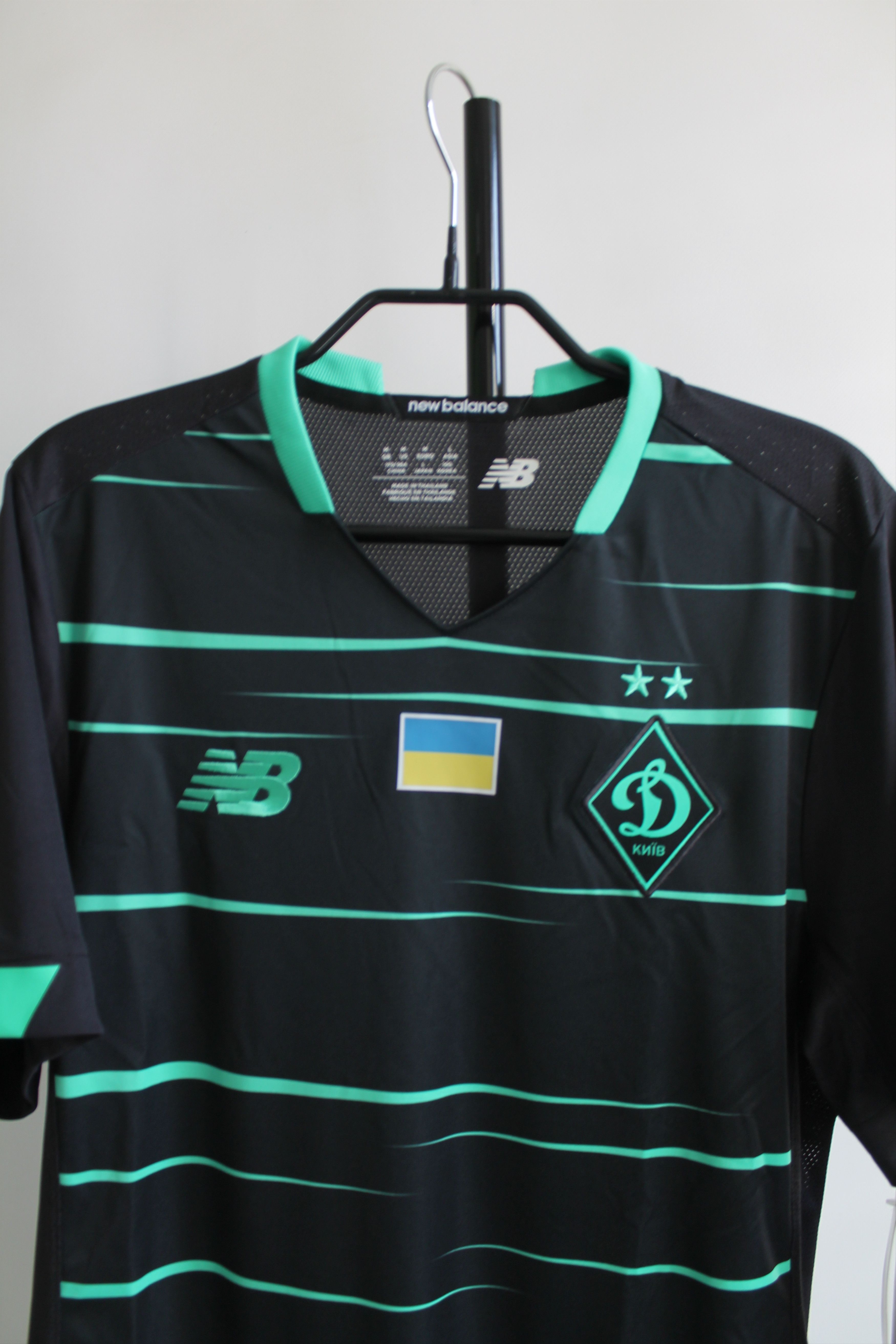 New Balance 2020 21 Dynamo Kyiv New Balance Third Kit Jersey Shirt Size US M / EU 48-50 / 2 - 2 Thumbnail