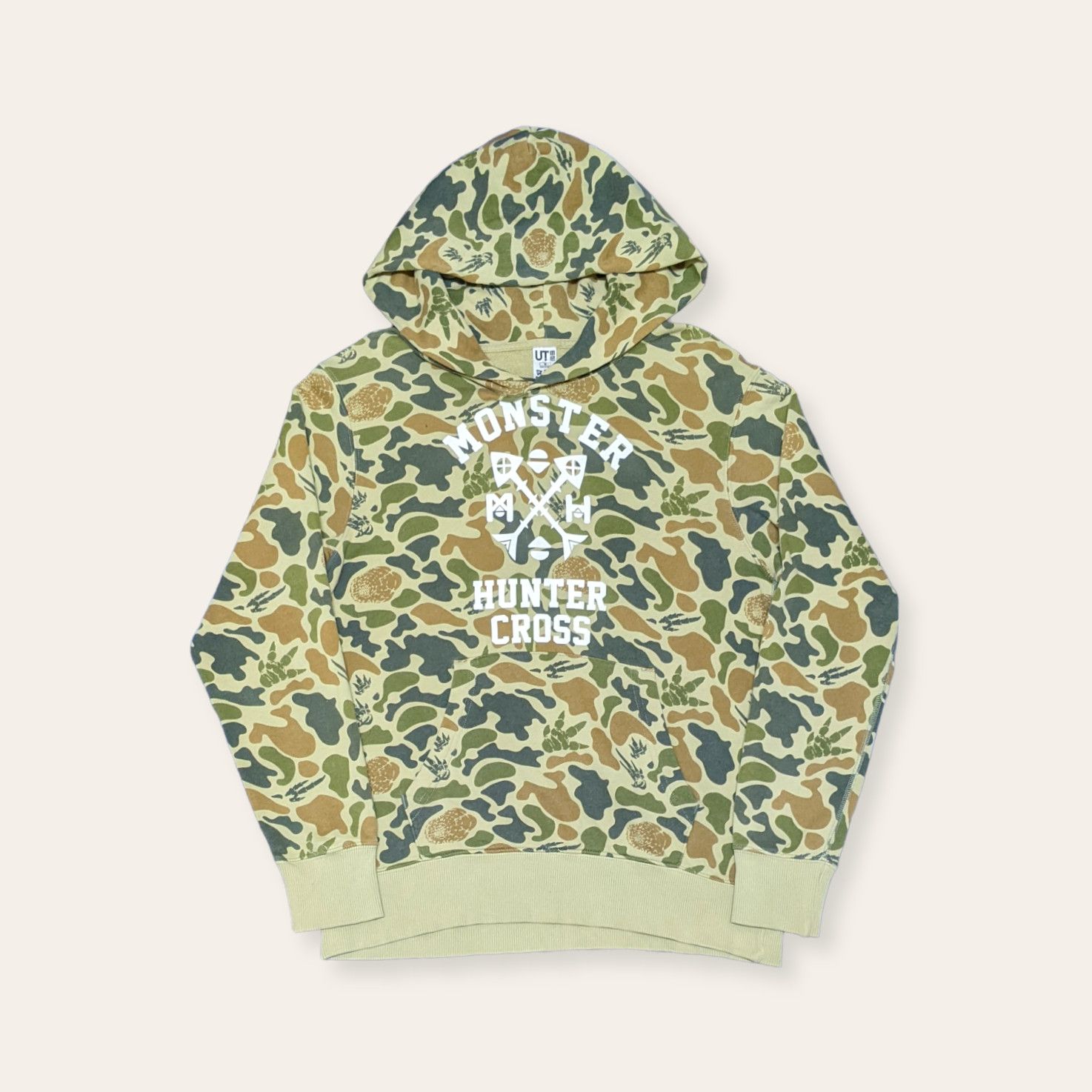 Anime × Japanese Brand × Vintage Vintage Game Monster Hunter Capcom Camo Hoodie Size US M / EU 48-50 / 2 - 1 Thumbnail