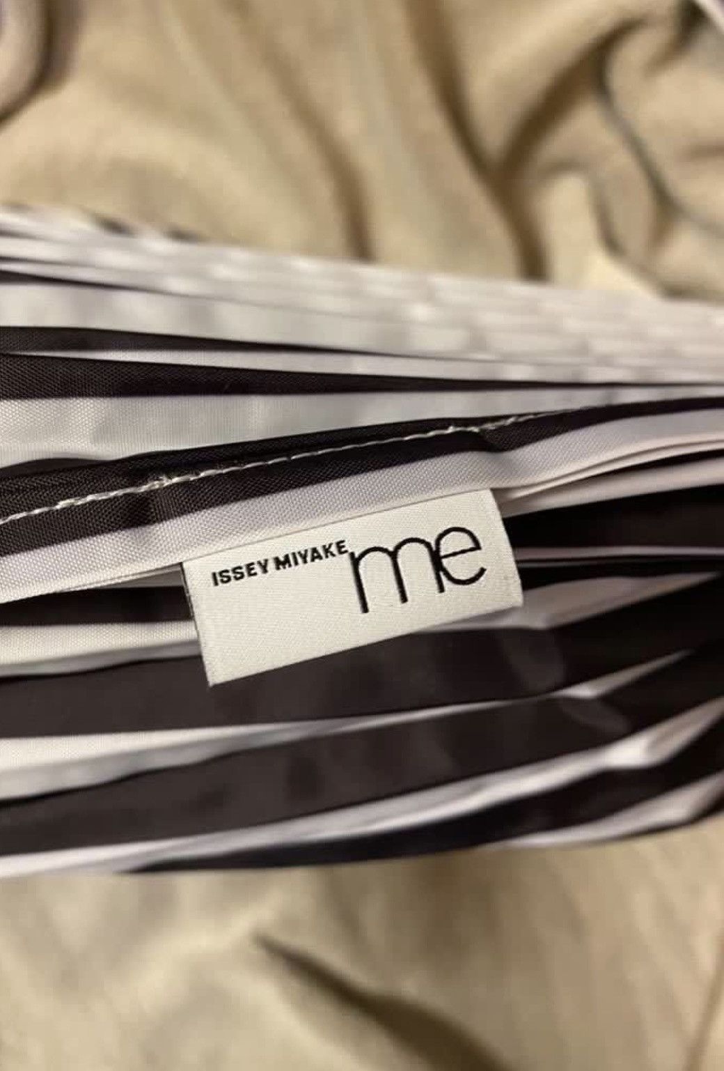 Issey Miyake × Pleats Please Issey Miyake Issey Miyake Pleated tote bag Size ONE SIZE - 3 Thumbnail