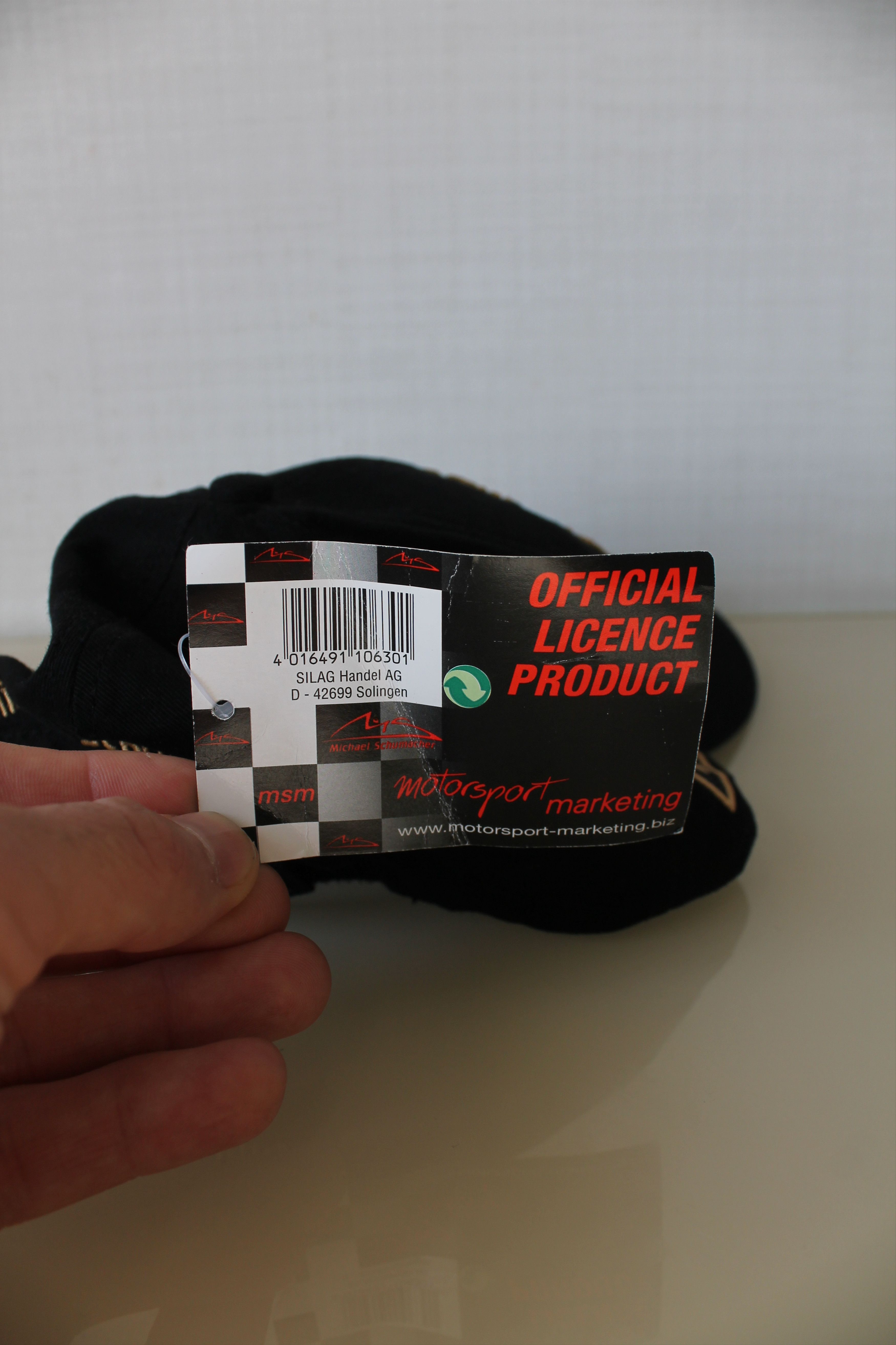 Formula 1 F1 Formula Uno Michael Schumacher Six Times CAP Size ONE SIZE - 4 Thumbnail