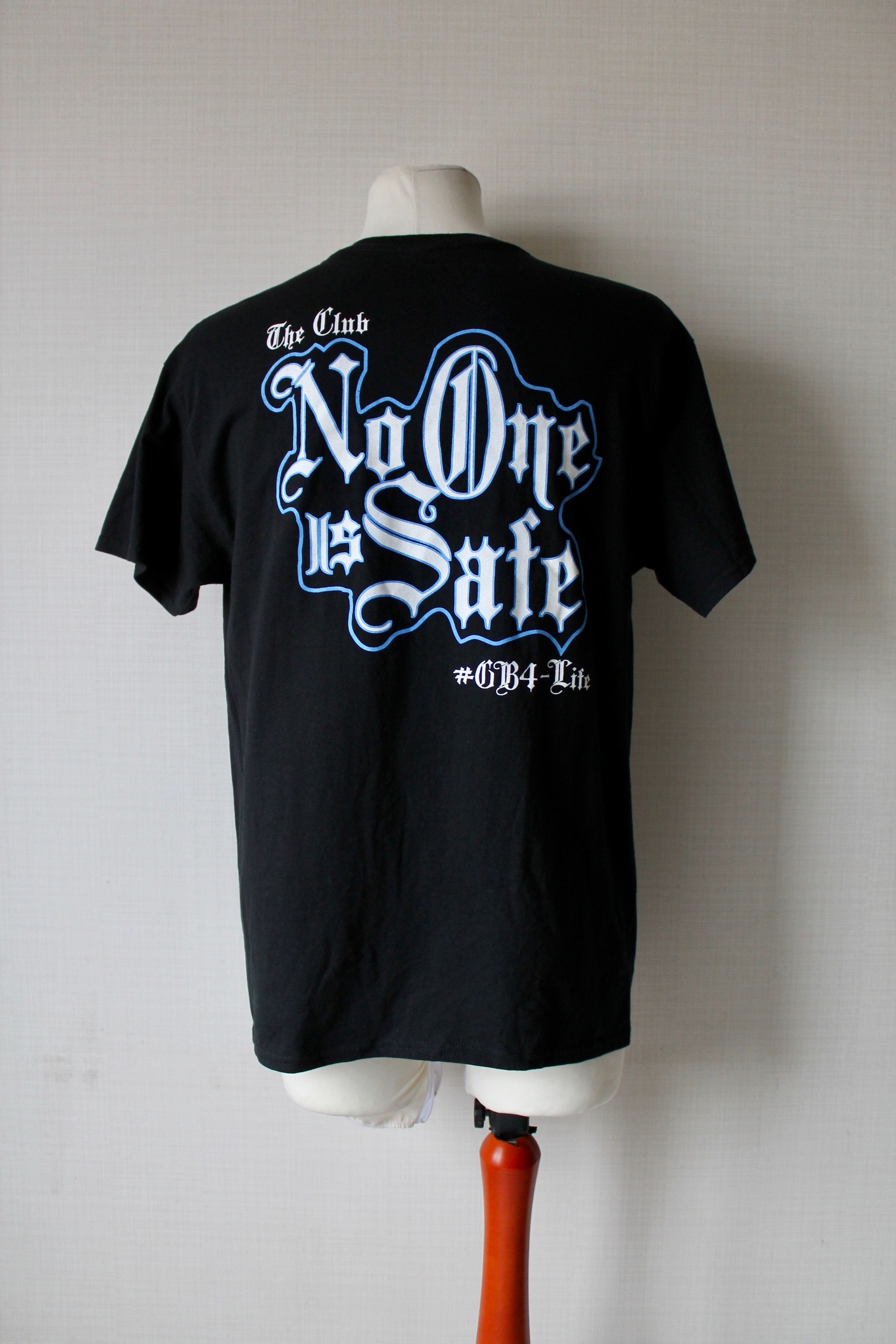 WWE 2014 Wrestling WWE WWF No One Is Safe Graphic Print T shirt Size US L / EU 52-54 / 3 - 6 Thumbnail