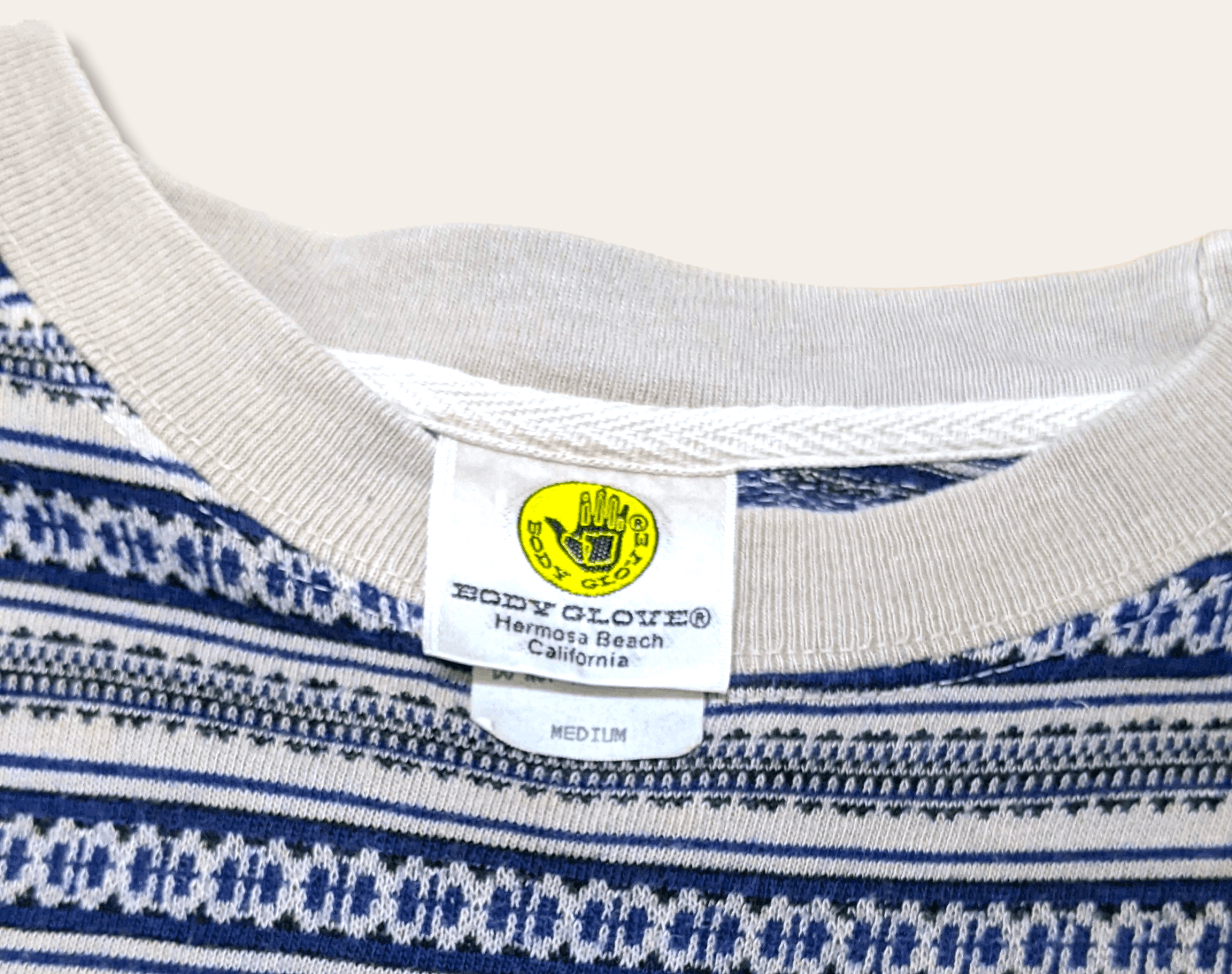Body Glove × Vintage Vintage 90s Body Glove Surf Tomtom Tribal T shirt Size US M / EU 48-50 / 2 - 6 Thumbnail