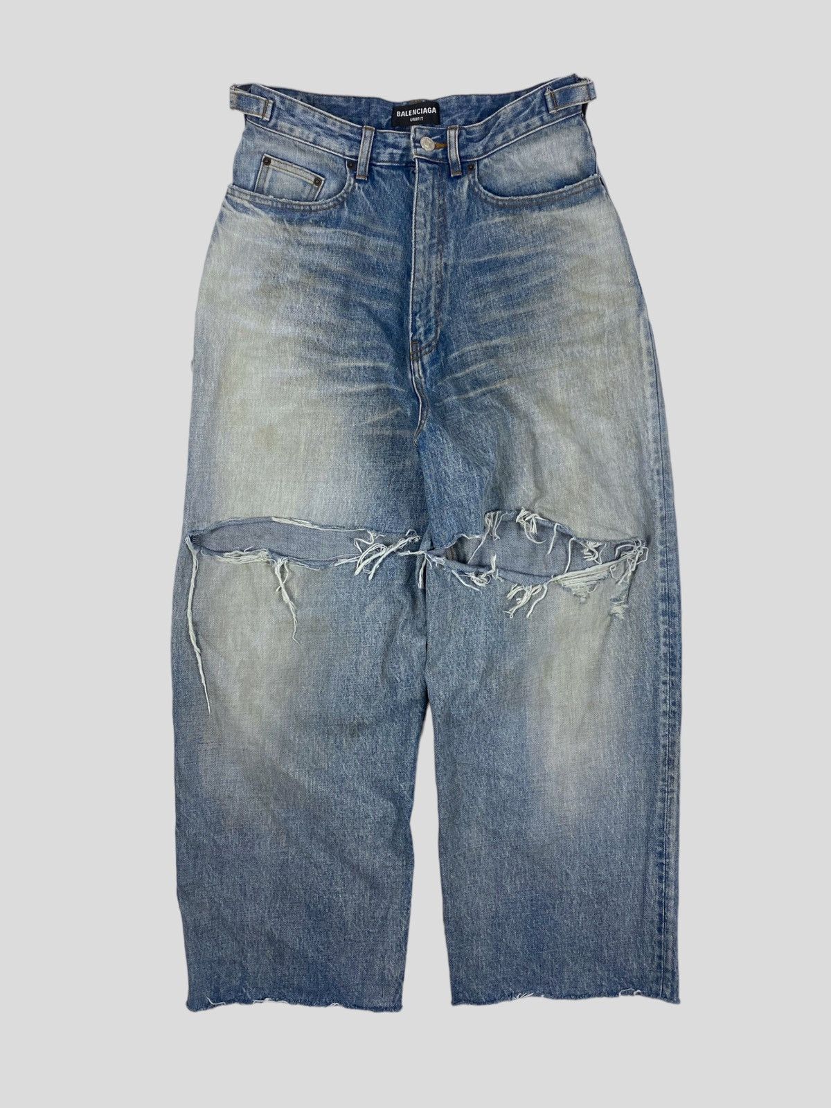 Balenciaga Balenciaga SS22 Destroyed Skater Denim Jeans Balenciaga Balenciaga SS22 Destroyed Skater Denim Jeans