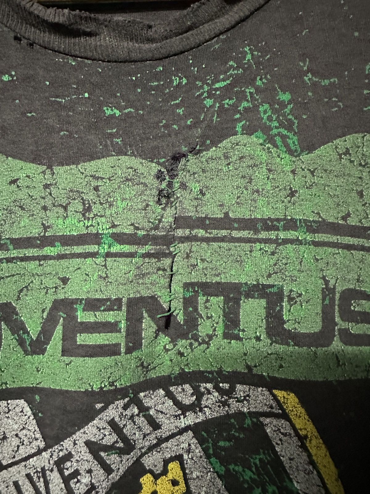 Vintage Vintage 90s Aop Juventus Football Club Distressed Tee Size US XL / EU 56 / 4 - 3 Thumbnail