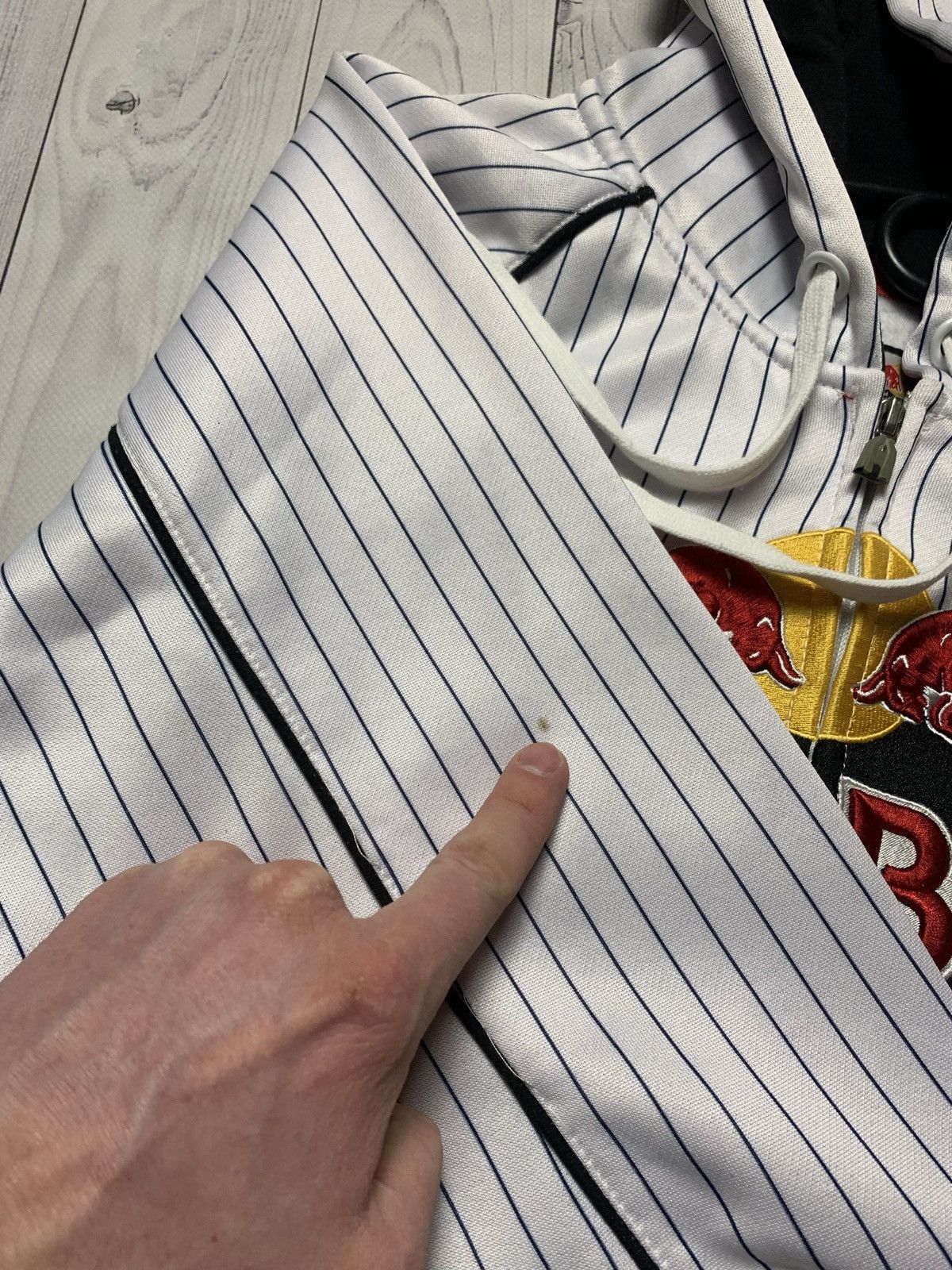 Fox Racing × Red Bull × Vintage Vintage Fox Racing Red Bull 199 hoodie striped size M Size US M / EU 48-50 / 2 - 7 Thumbnail