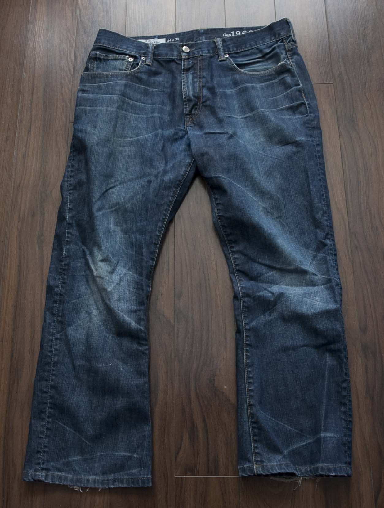 Gap Gap Jeans Boot Distressed Size 34x26.5 Size US 34 / EU 50 - 1 Thumbnail