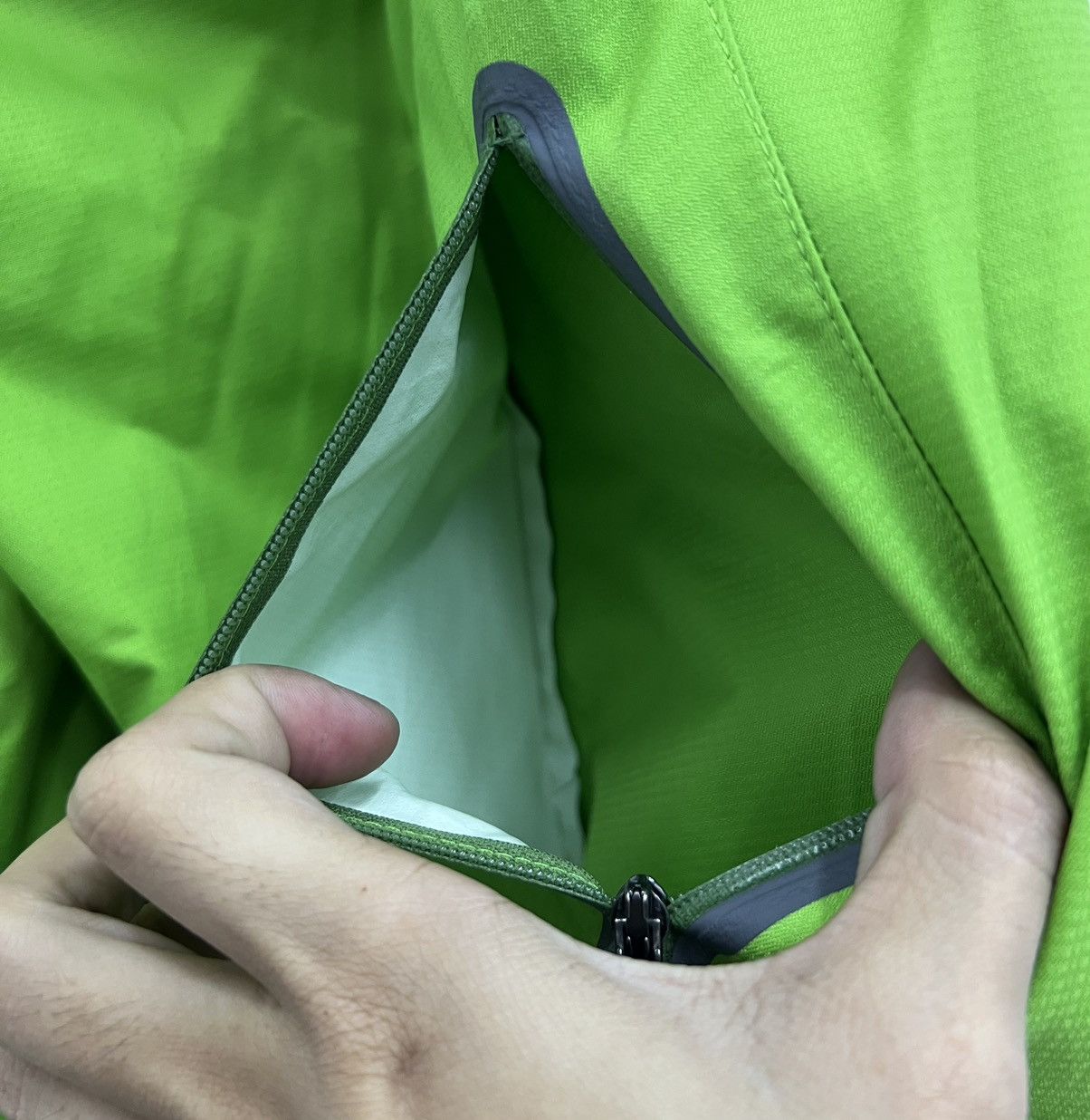 Columbia Columbia Omni-Tech Waterproof Ski Snow Pants Bibs Size Small Size US 34 / EU 50 - 10 Thumbnail
