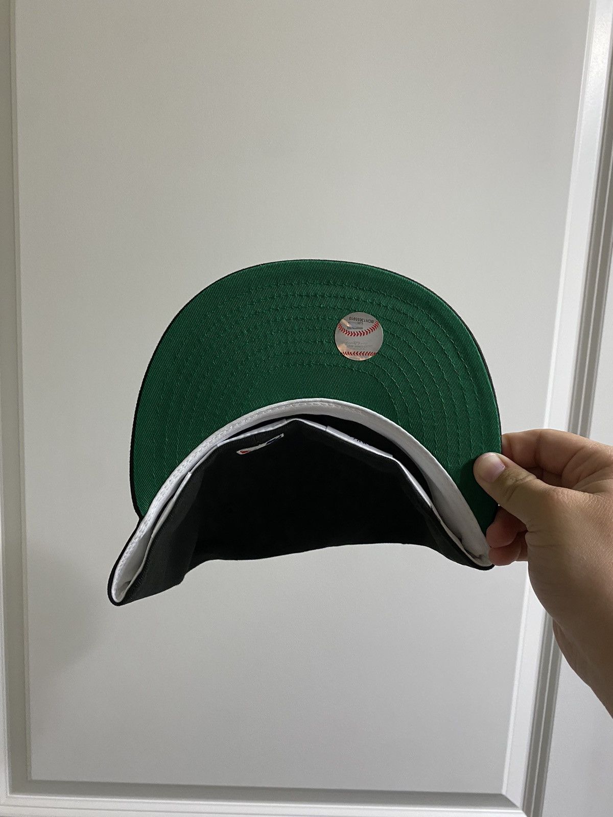 Hat Club × New Era 7 1/4 - Cleveland Guardians Script Black Dome Hatclub Size ONE SIZE - 2 Thumbnail