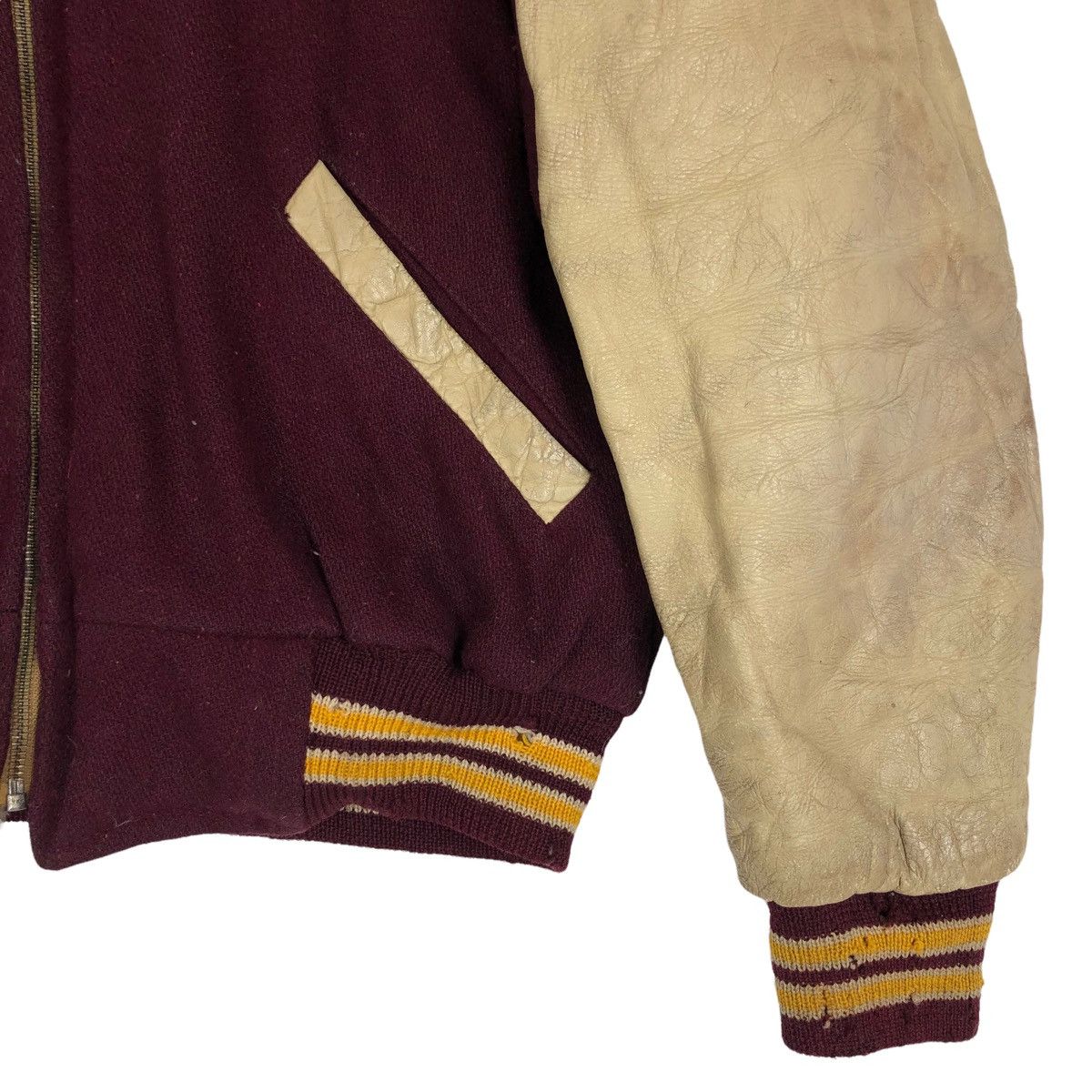 Leather Vintage 50s Loyola Academy Wool Leather Varsity Jacket Size US L / EU 52-54 / 3 - 8 Thumbnail