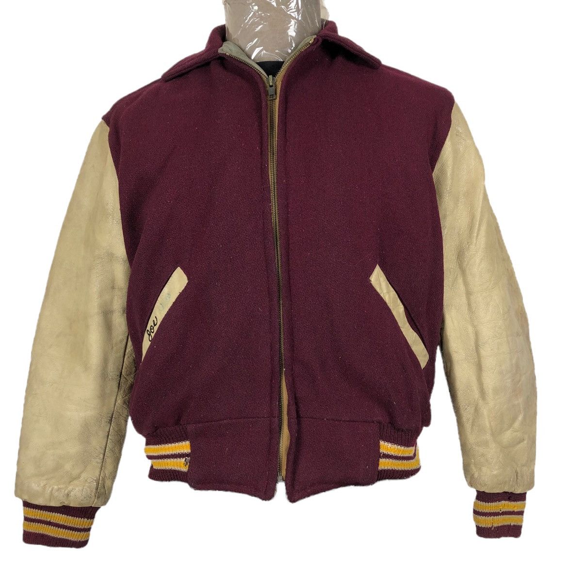 Leather Vintage 50s Loyola Academy Wool Leather Varsity Jacket Size US L / EU 52-54 / 3 - 2 Thumbnail