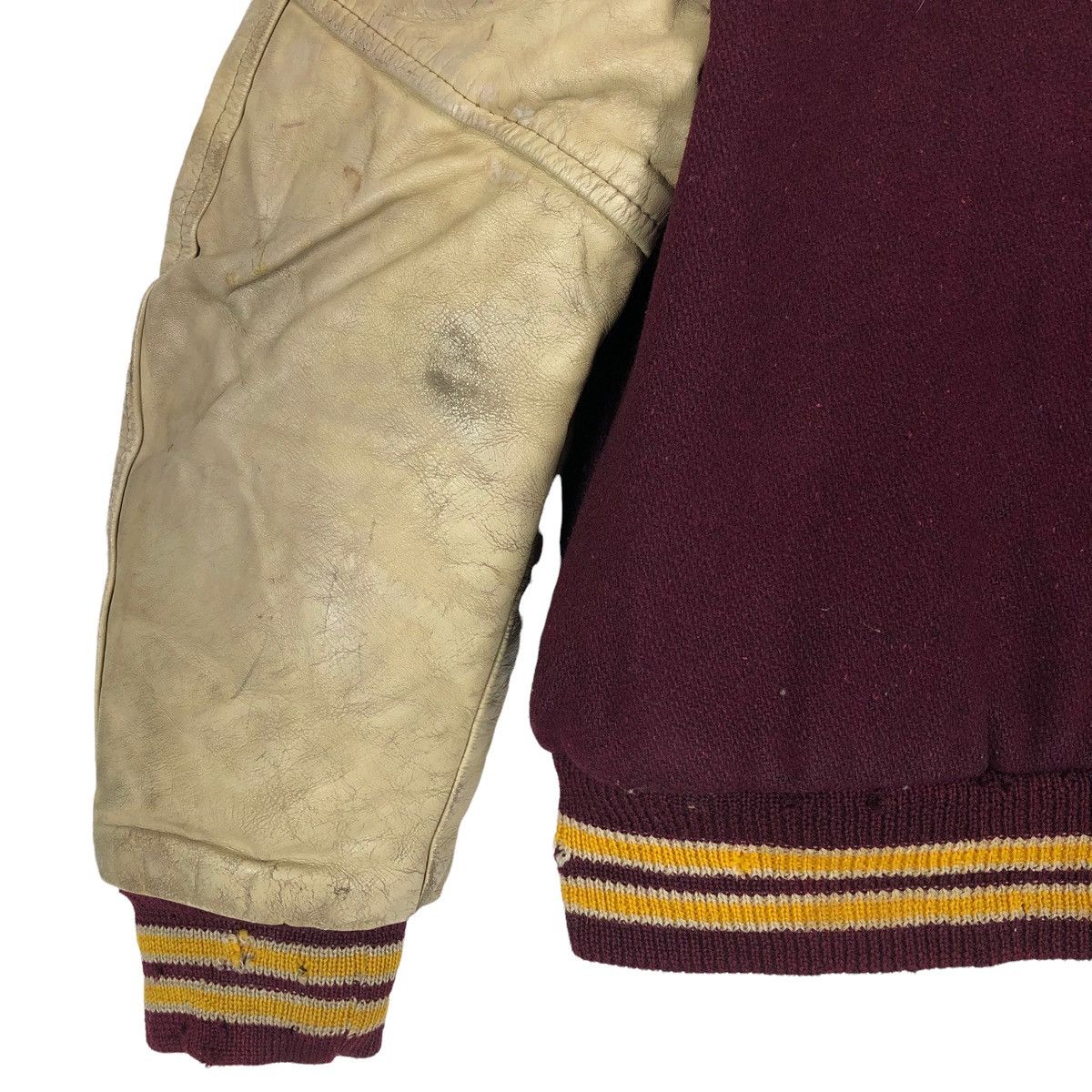 Leather Vintage 50s Loyola Academy Wool Leather Varsity Jacket Size US L / EU 52-54 / 3 - 20 Thumbnail