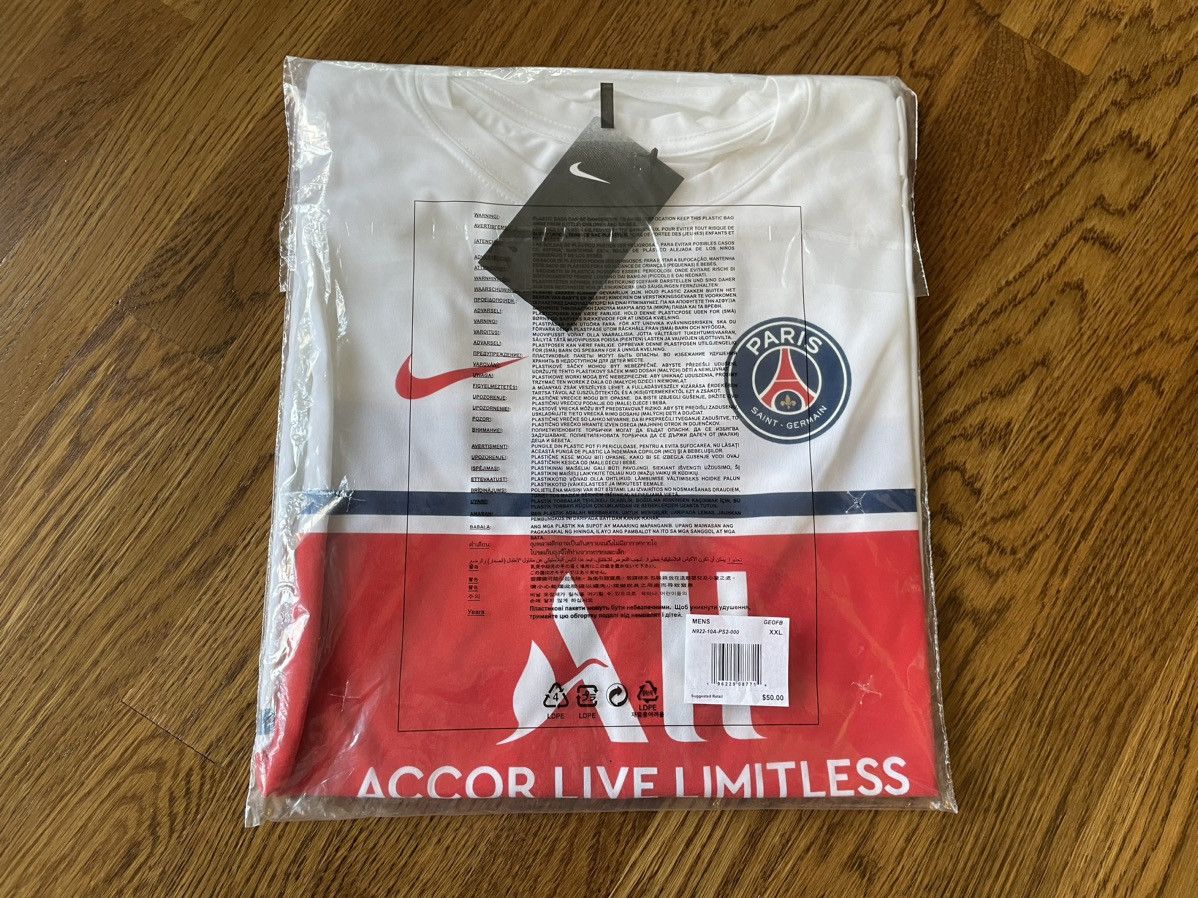 Nike 2XL Messi Paris Saint-Germain Shirt White Lionel Jersey Tee Size US XXL / EU 58 / 5 - 6 Thumbnail