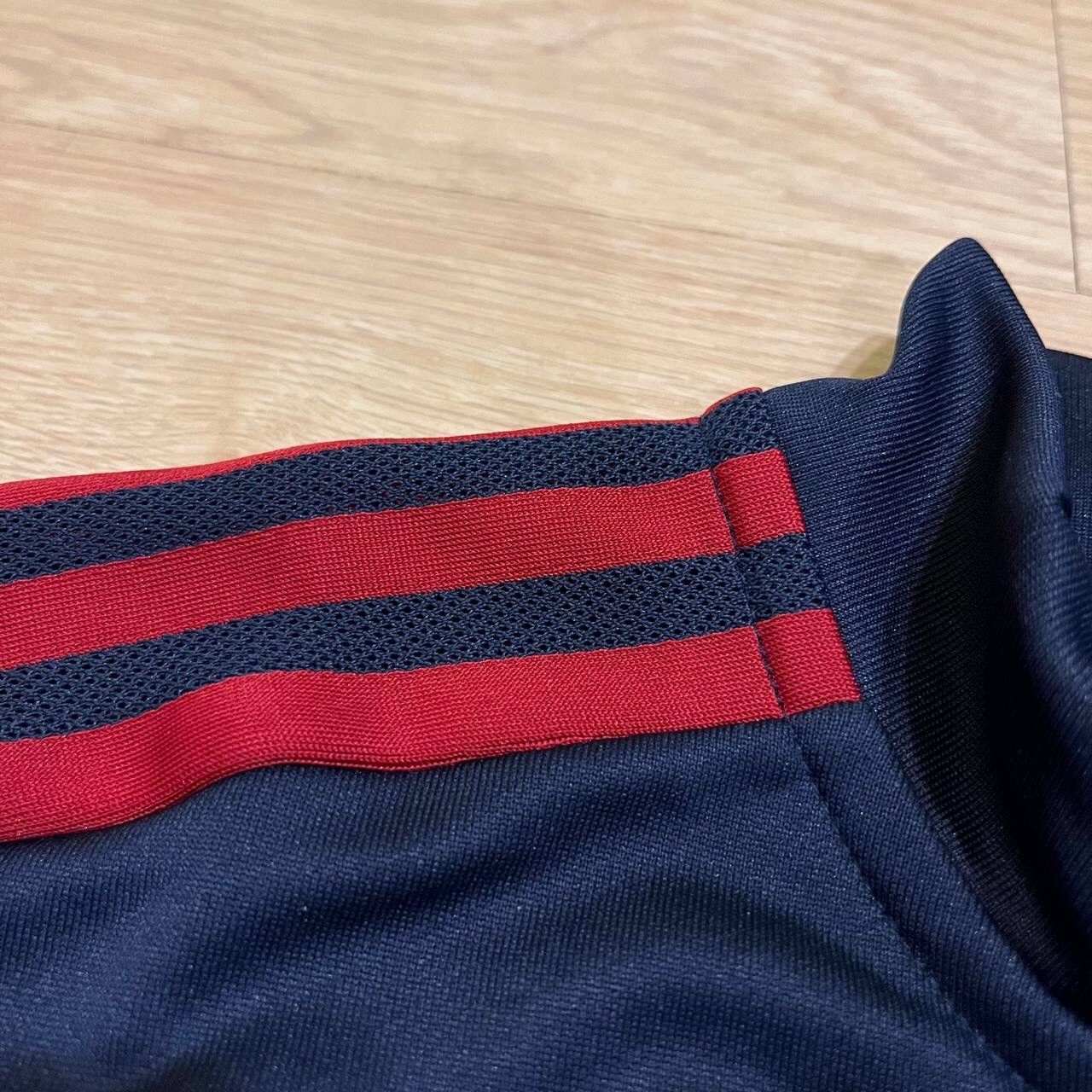 Adidas AJAX AMSTERDAM ADIDAS 2022/2023 FOOTBALL TRAINING TRACK TOP Size US S / EU 44-46 / 1 - 5 Thumbnail