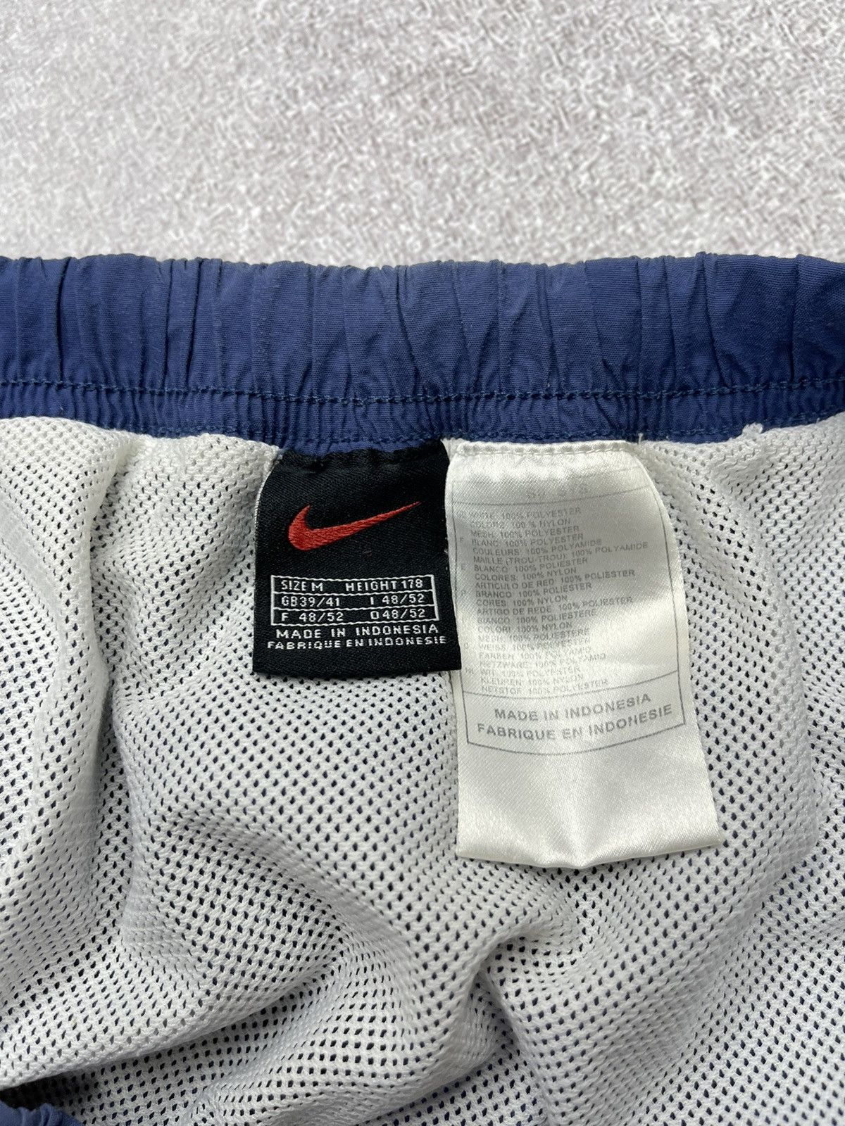 Nike Vintage Nike Shorts Rare Streetwear Y2K size M Size US 32 / EU 48 - 9 Thumbnail
