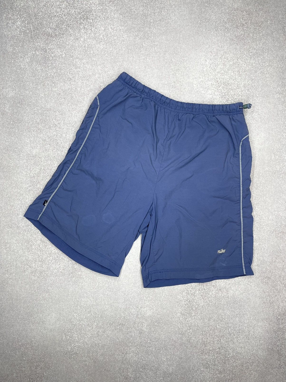 Nike Vintage Nike Shorts Rare Streetwear Y2K size M Size US 32 / EU 48 - 1 Thumbnail