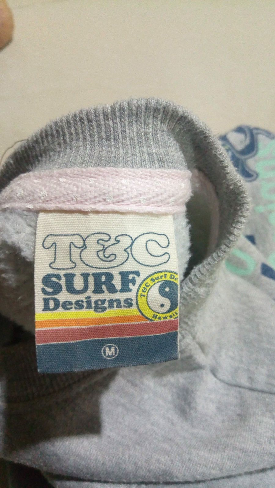 Vintage T & C Surf Desingns Sweatshirt size M fits S Size US S / EU 44-46 / 1 - 7 Thumbnail