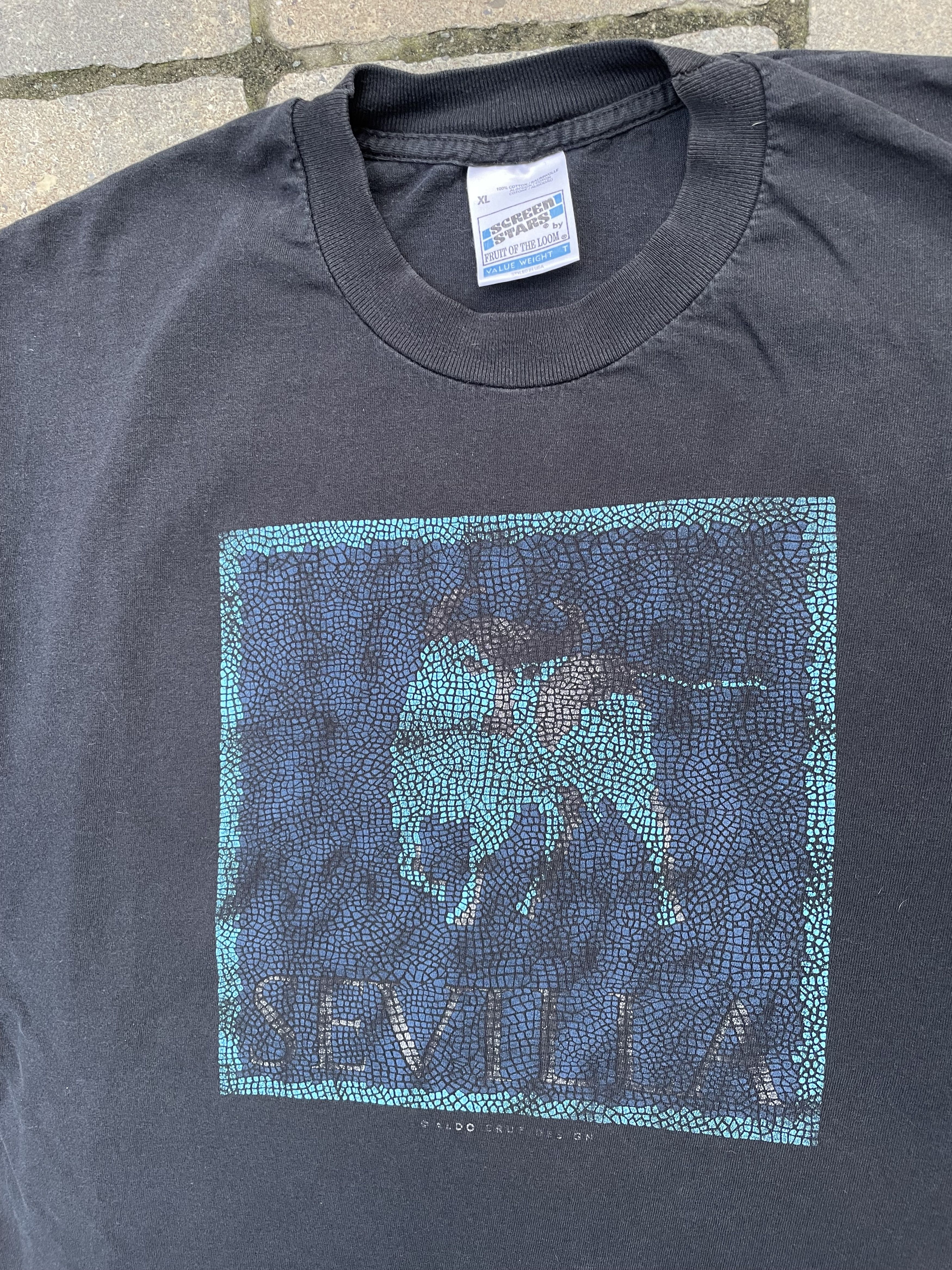 Fruit Of The Loom × Vintage Single Stitch "Sevilla Bull" Tee Size US XL / EU 56 / 4 - 2 Thumbnail