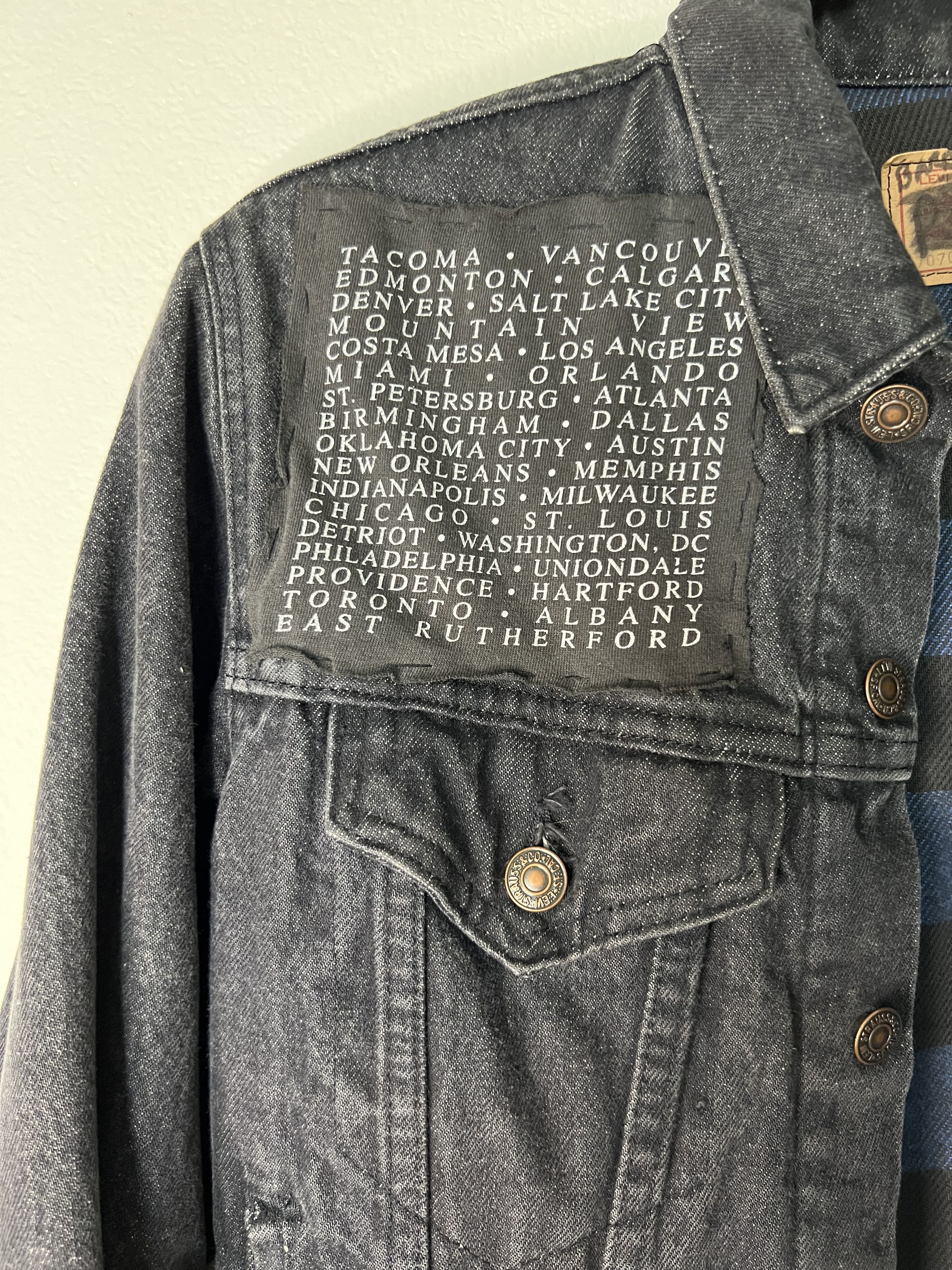 Vintage Levi's Denim w. RARE Janet Jackson '90 Tour Tee