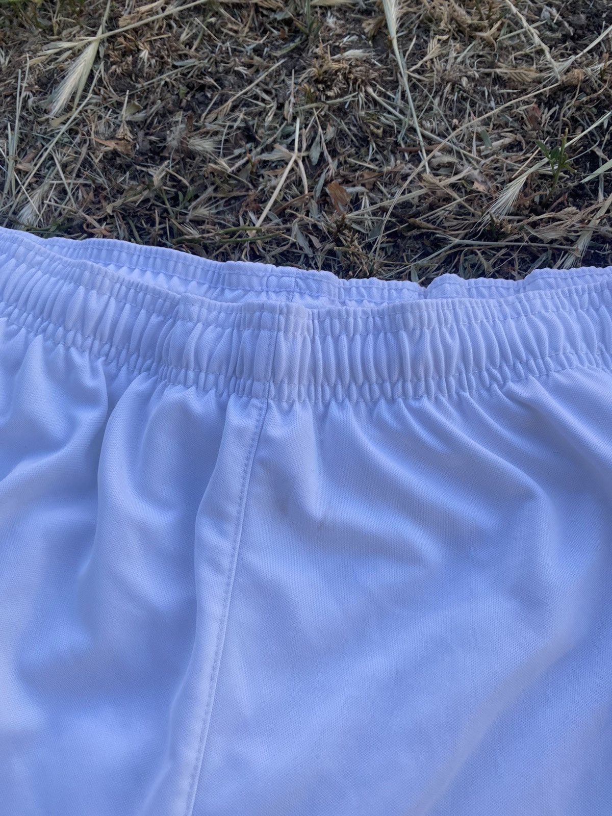 Nike Vintage Nike shorts streetwear swoosh casual y2k size L Size US 34 / EU 50 - 2 Thumbnail