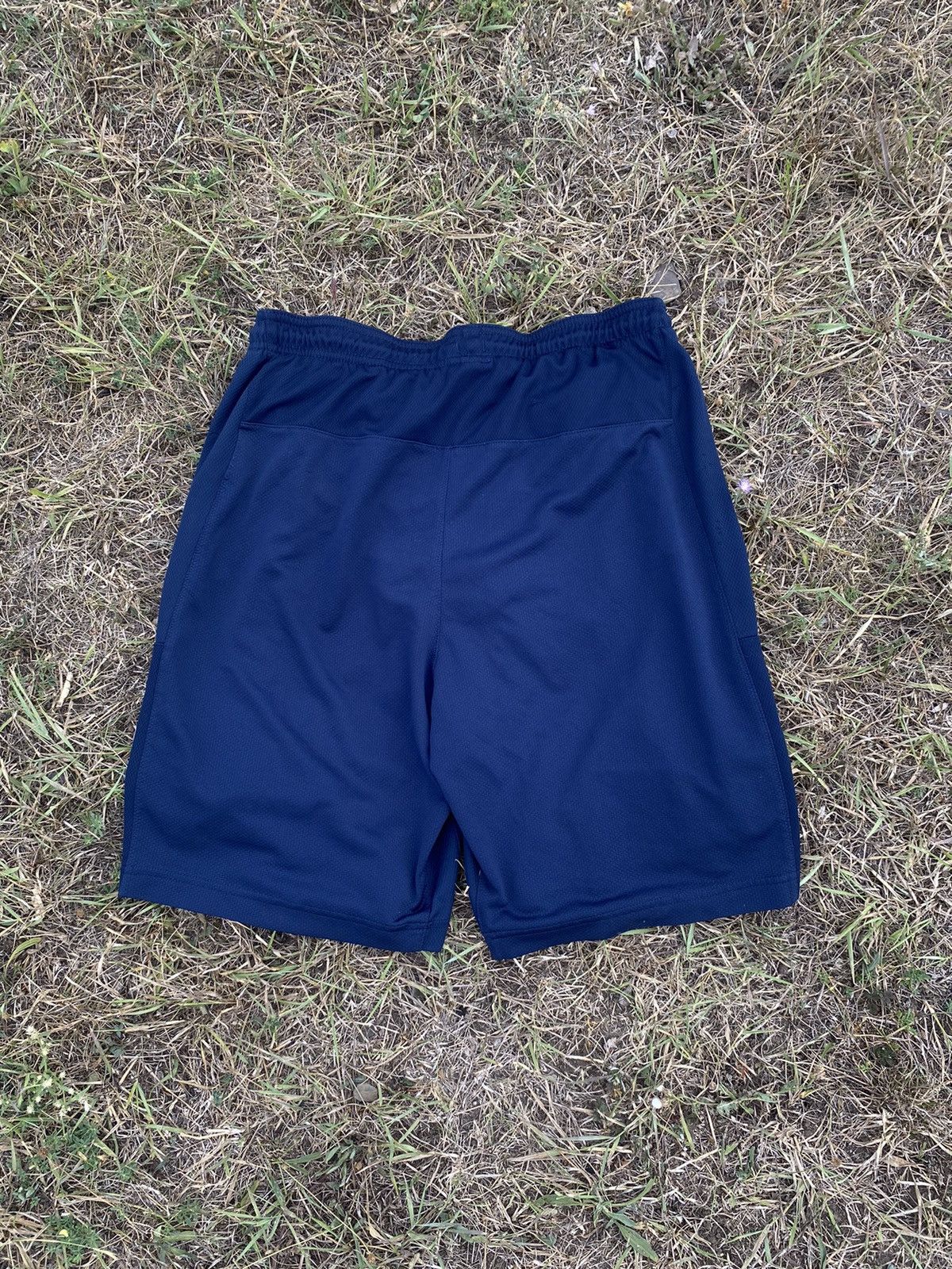Nike Vintage 90s Nike shorts streetwear y2k casual size M Size US 32 / EU 48 - 3 Thumbnail