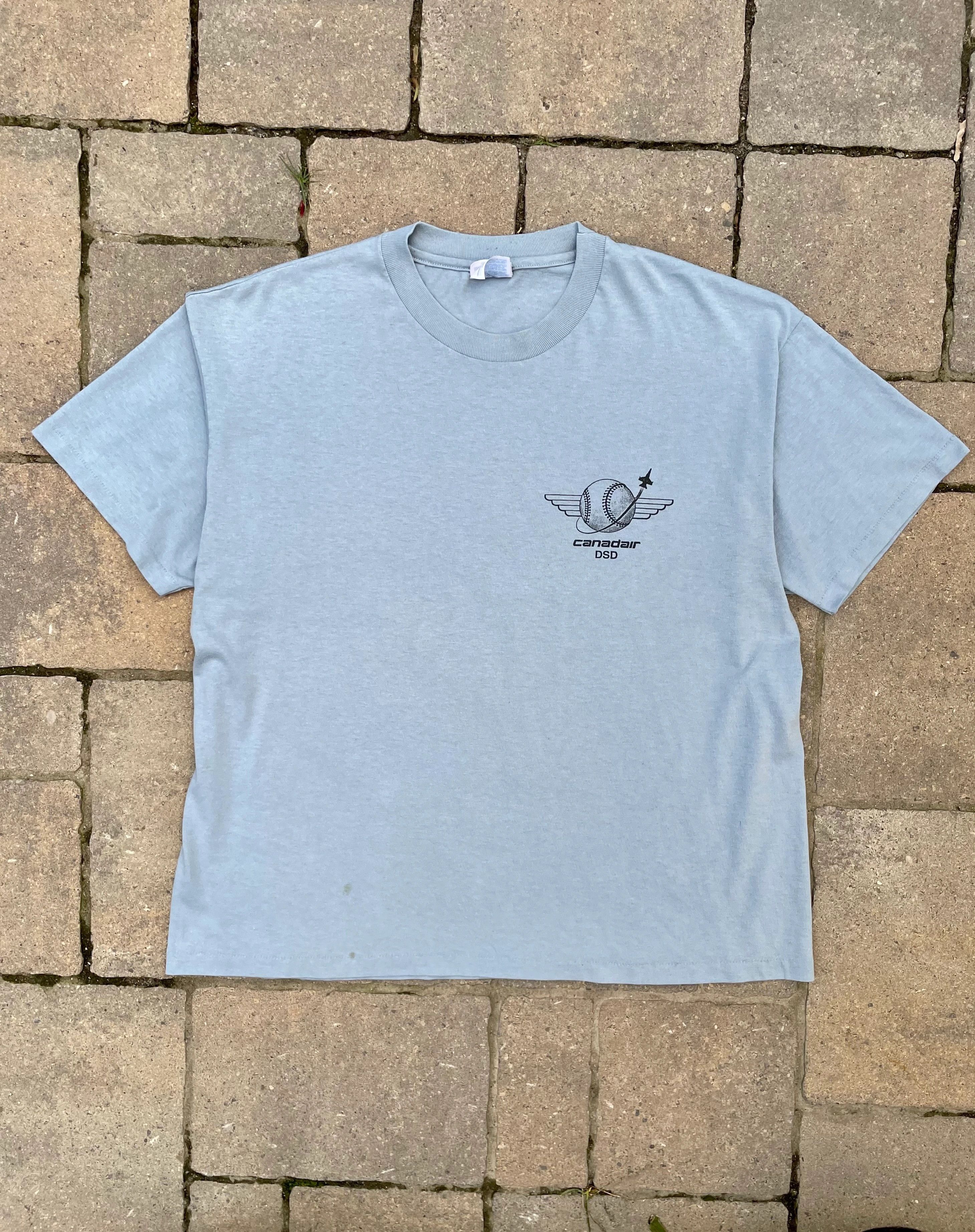 Vintage Single Stitch "Canadair" Tee Size US XL / EU 56 / 4 - 1 Thumbnail