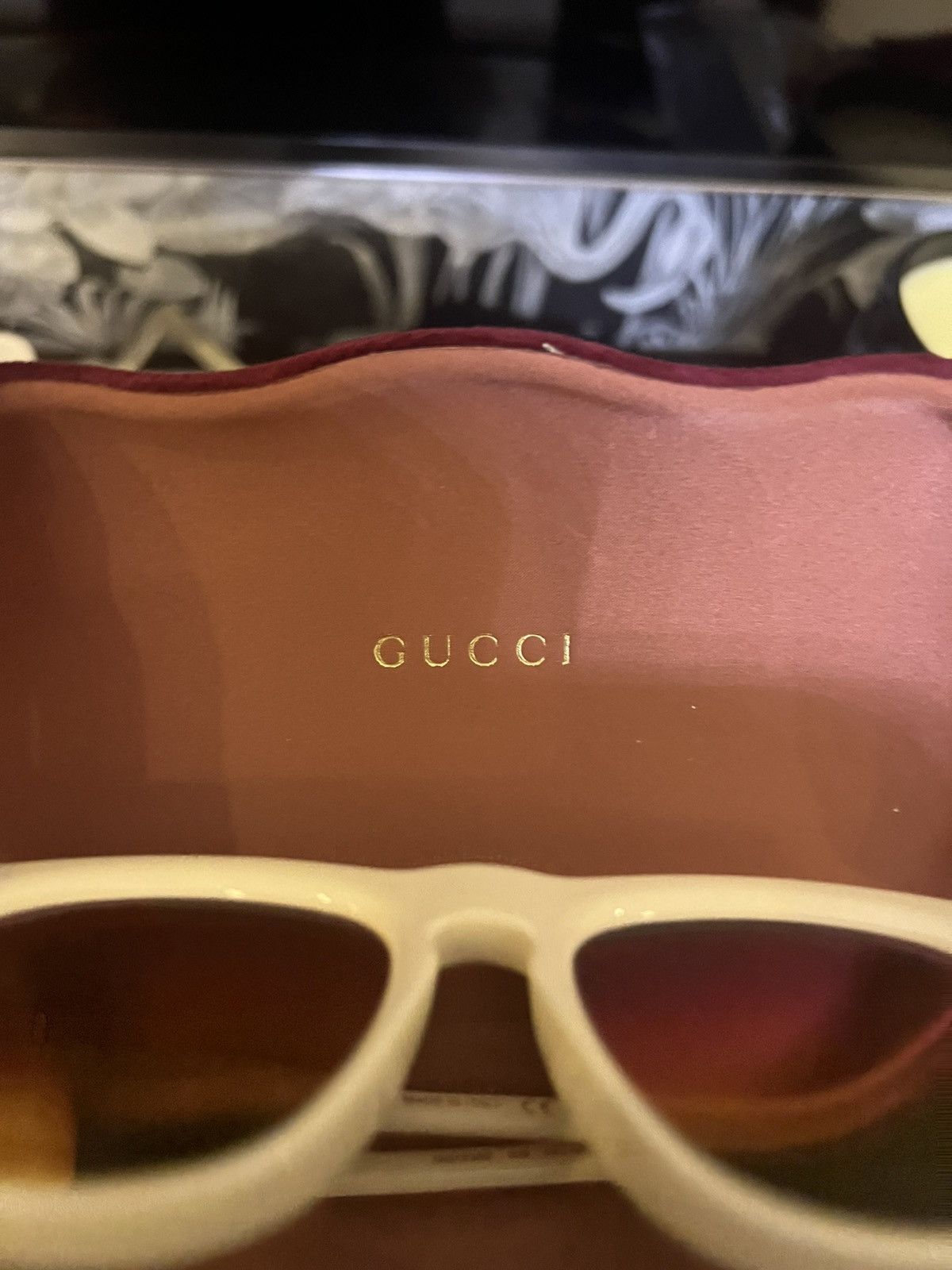 Gucci Gucci Brown Oval Mens Ivory white Sunglasses Rainbow lenses Size ONE SIZE - 7 Thumbnail