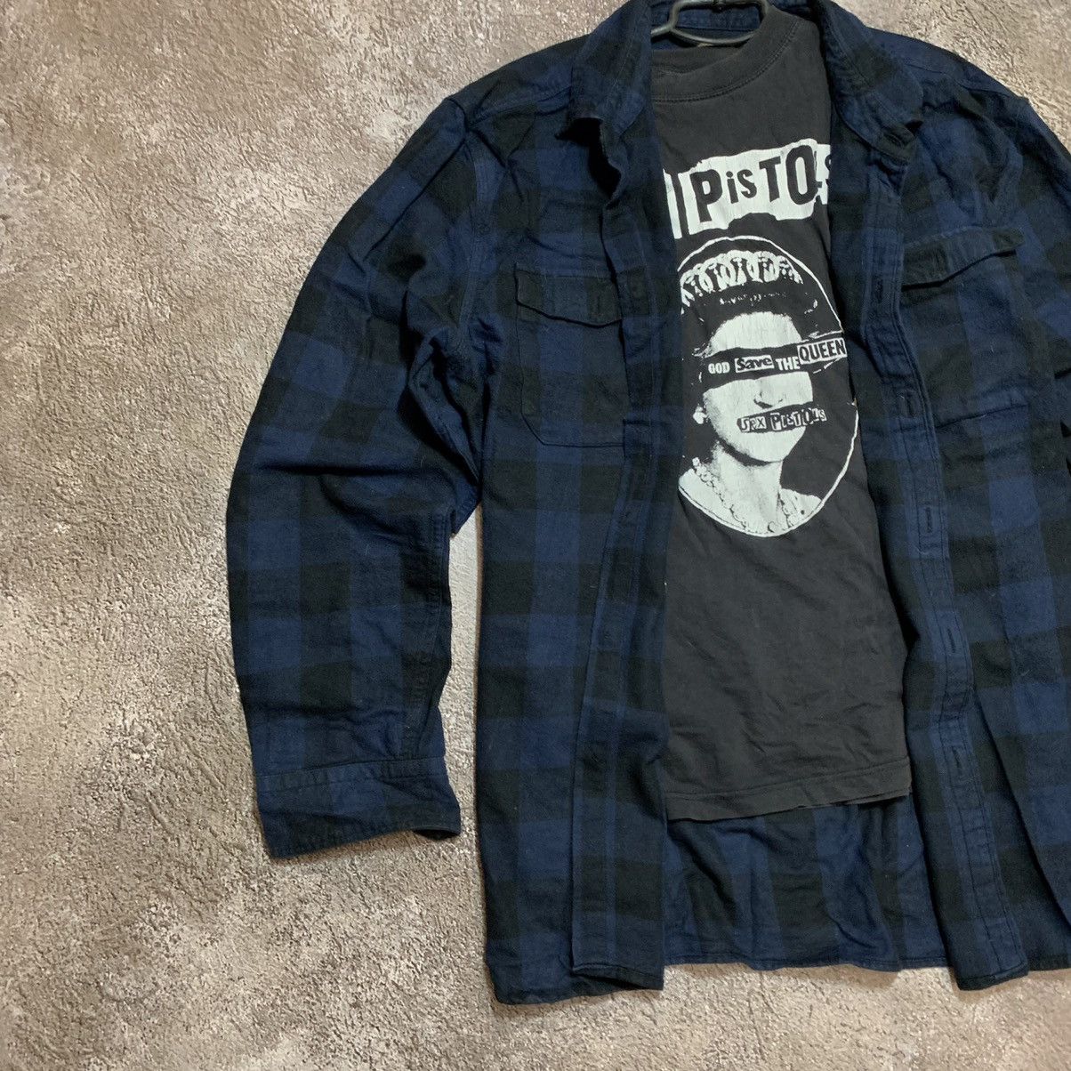 Vintage Vintage 90s Punk Graphic Tee Plaid Shirt Streetwear Baggy XL Size US XL / EU 56 / 4 - 3 Thumbnail