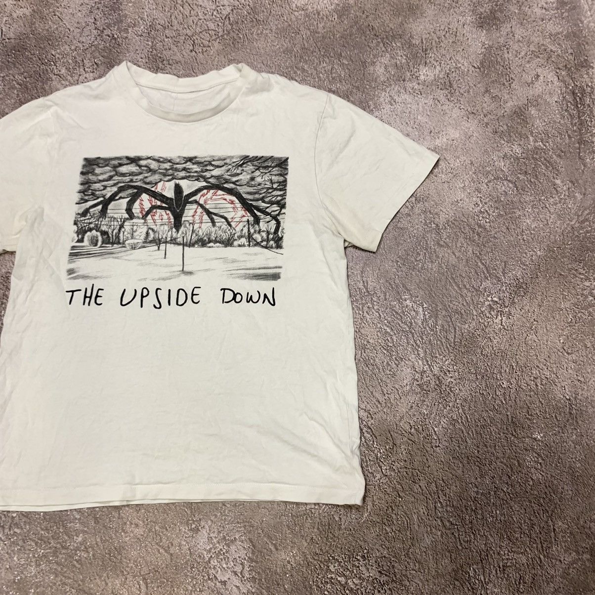 Vintage vintage horror creepy tee ‘ the upside down ‘ monster y2k Size US M / EU 48-50 / 2 - 2 Thumbnail