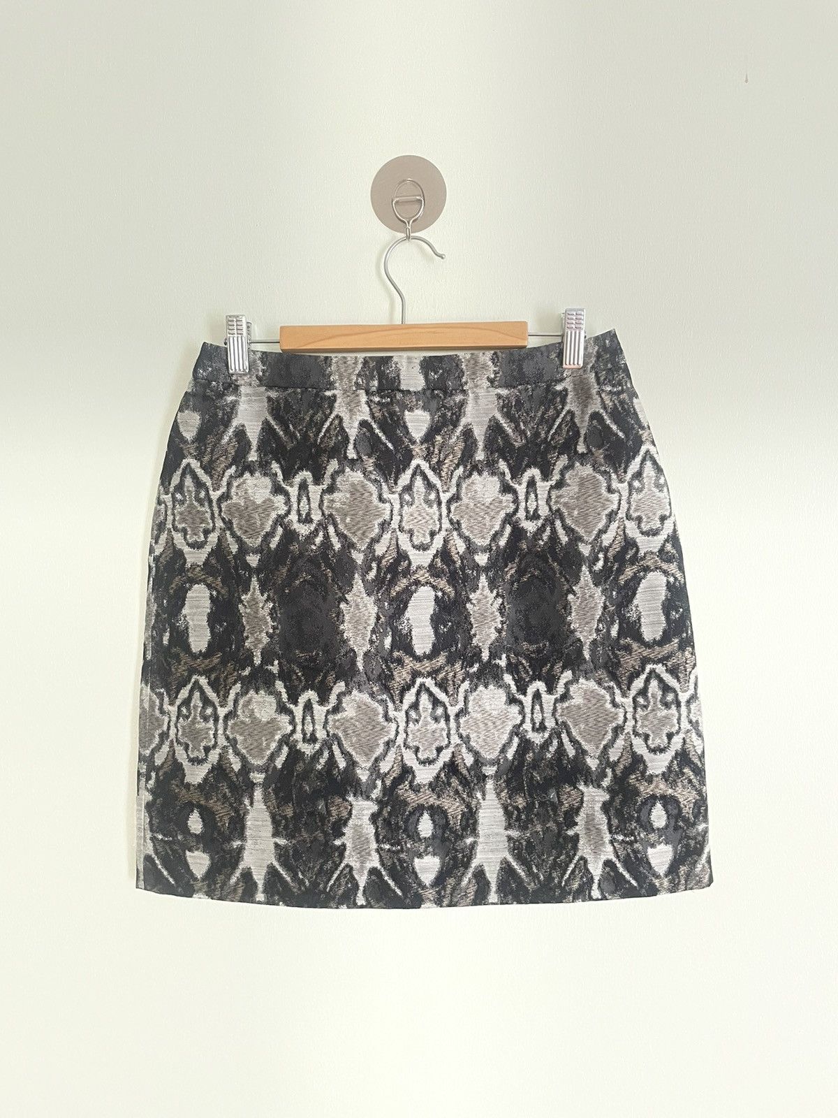 Max Mara MaxMara miniskirt Size 27" / US 4 / IT 40 - 1 Thumbnail