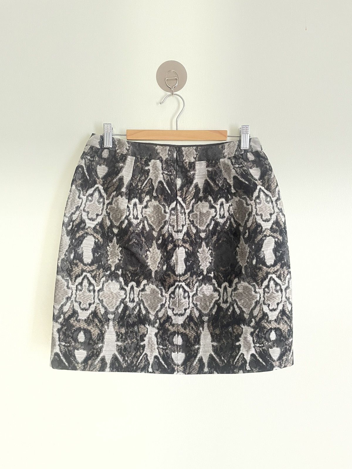 Max Mara MaxMara miniskirt Size 27" / US 4 / IT 40 - 2 Thumbnail