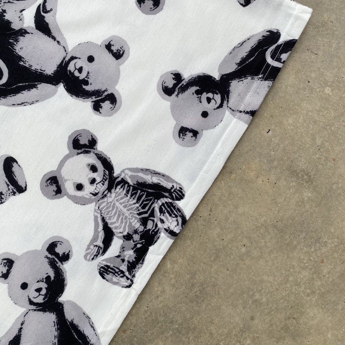 Japanese Brand Vintage Drug Honey Psycho Bear Oversized T-shirt Size US XL / EU 56 / 4 - 6 Thumbnail