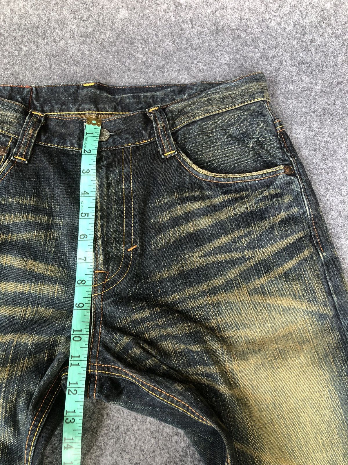 Edwin Vintage🔥EDWIN🔥Distressed Thunder Light Wash Flare Denim Size US 35 - 4 Thumbnail