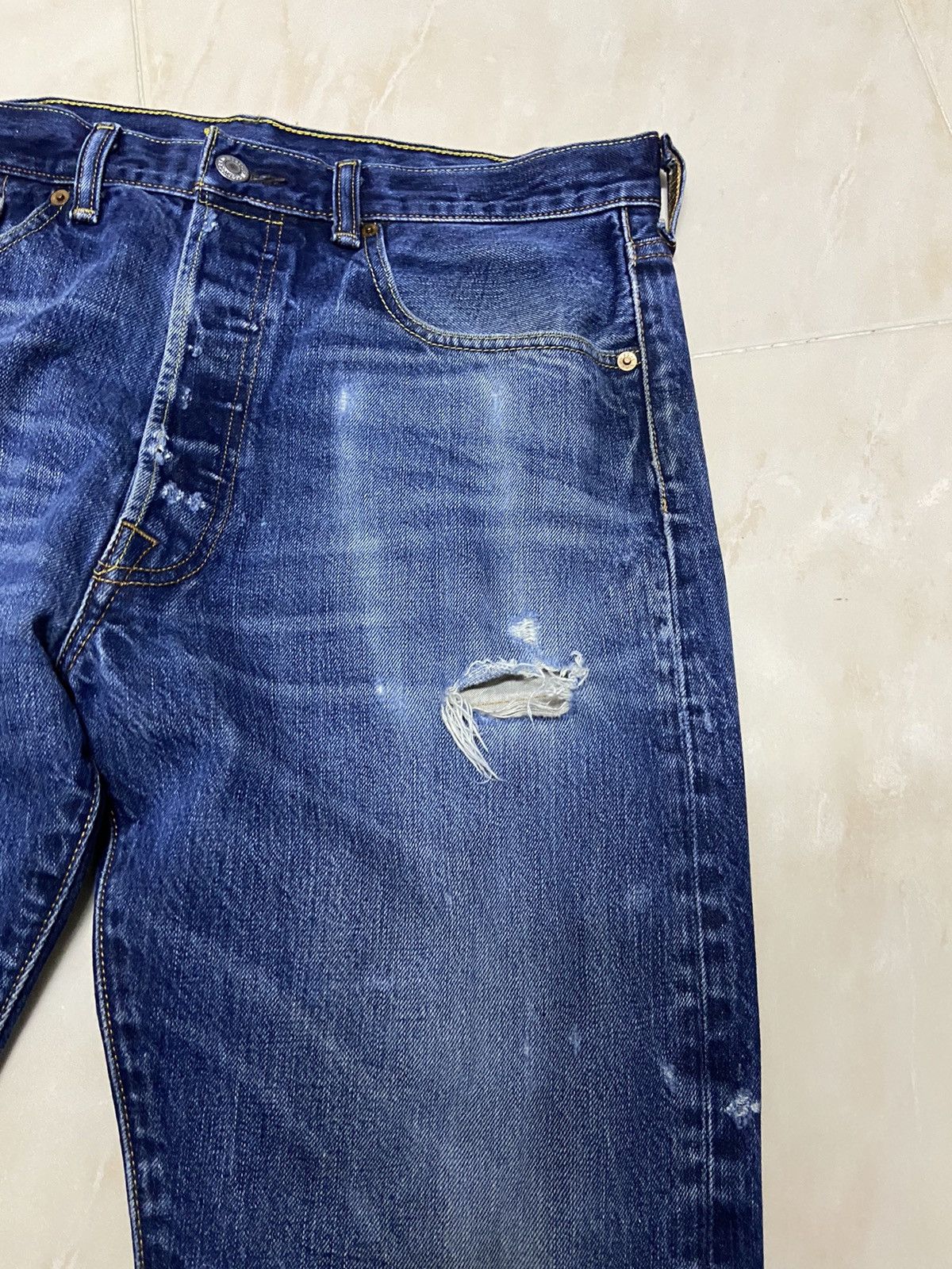 Levi's Vintage Clothing Vintage 501 Levis Jeans Denim fit W35 straight cut dark blue Size US 35 - 4 Thumbnail