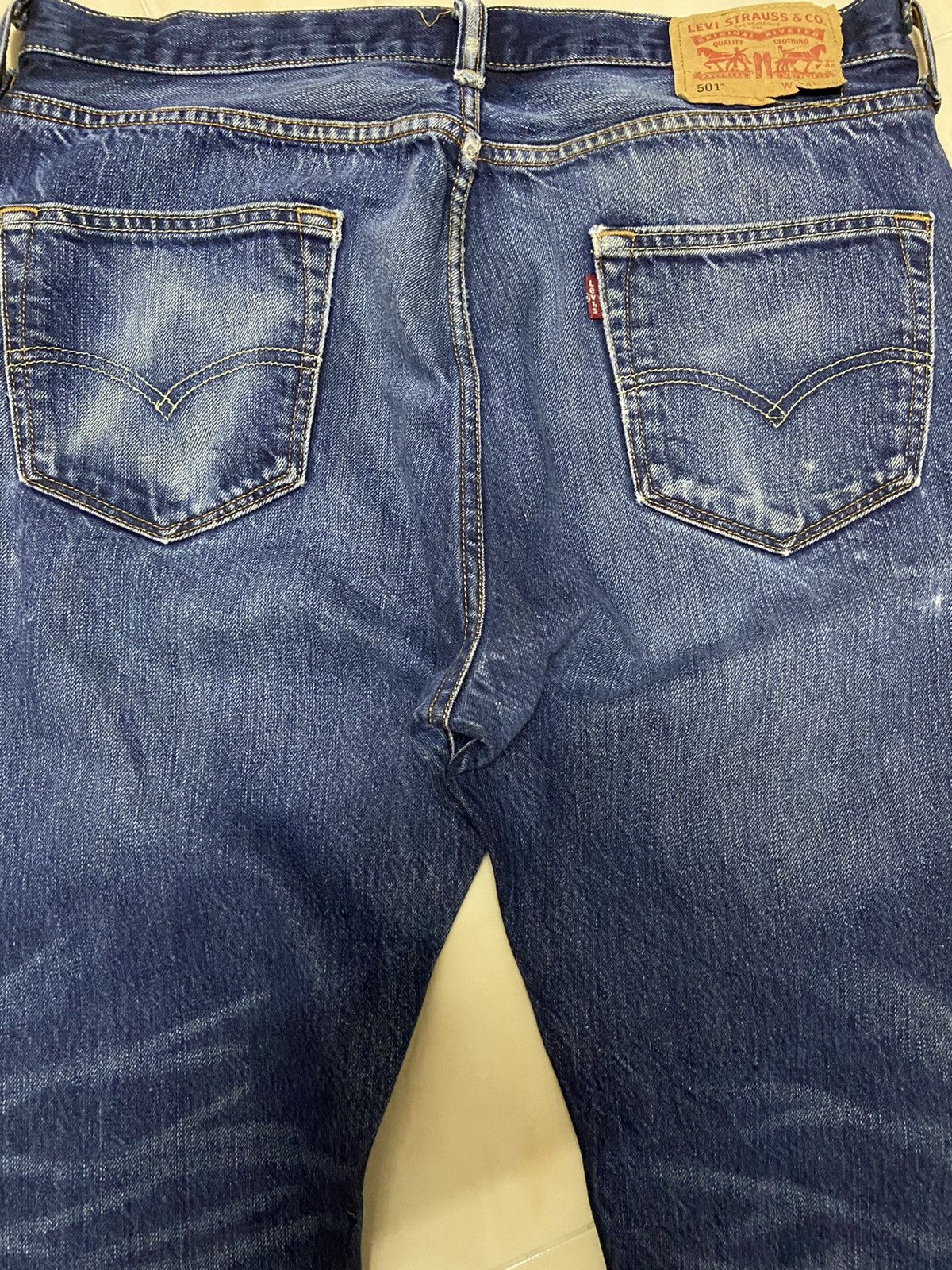 Levi's Vintage Clothing Vintage 501 Levis Jeans Denim fit W35 straight cut dark blue Size US 35 - 9 Thumbnail