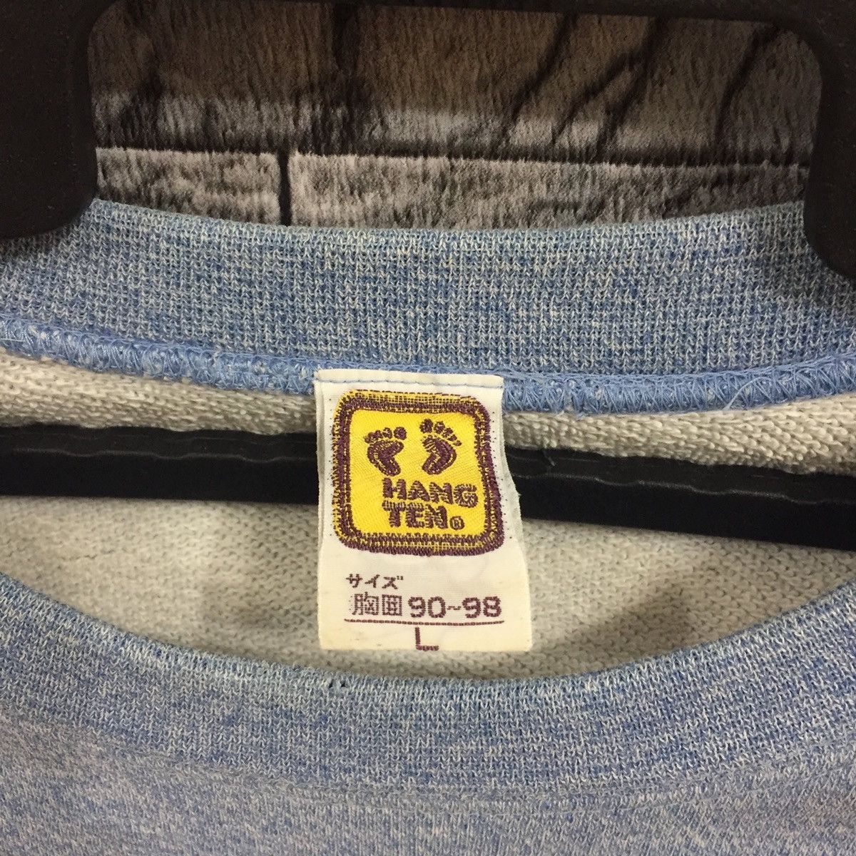Hang Ten Vintage 80s HANG TEN sweatshirt small logo size L fit M Size US M / EU 48-50 / 2 - 3 Thumbnail