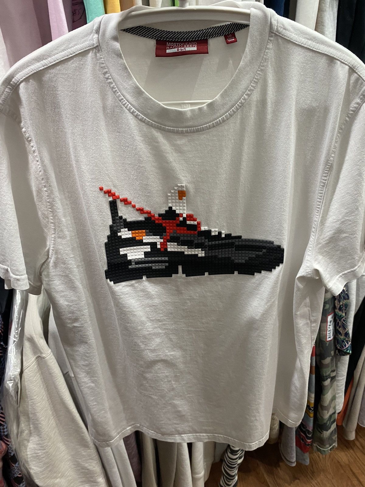 Mostly Heard Rarely Seen 8-bit OW tee Size US L / EU 52-54 / 3 - 4 Thumbnail