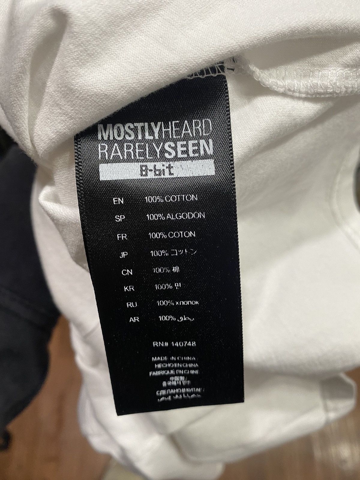 Mostly Heard Rarely Seen 8-bit OW tee Size US L / EU 52-54 / 3 - 3 Thumbnail
