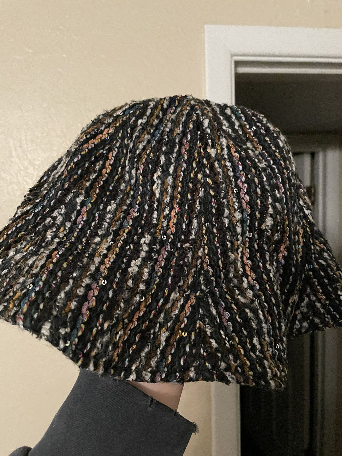 Tulip hat