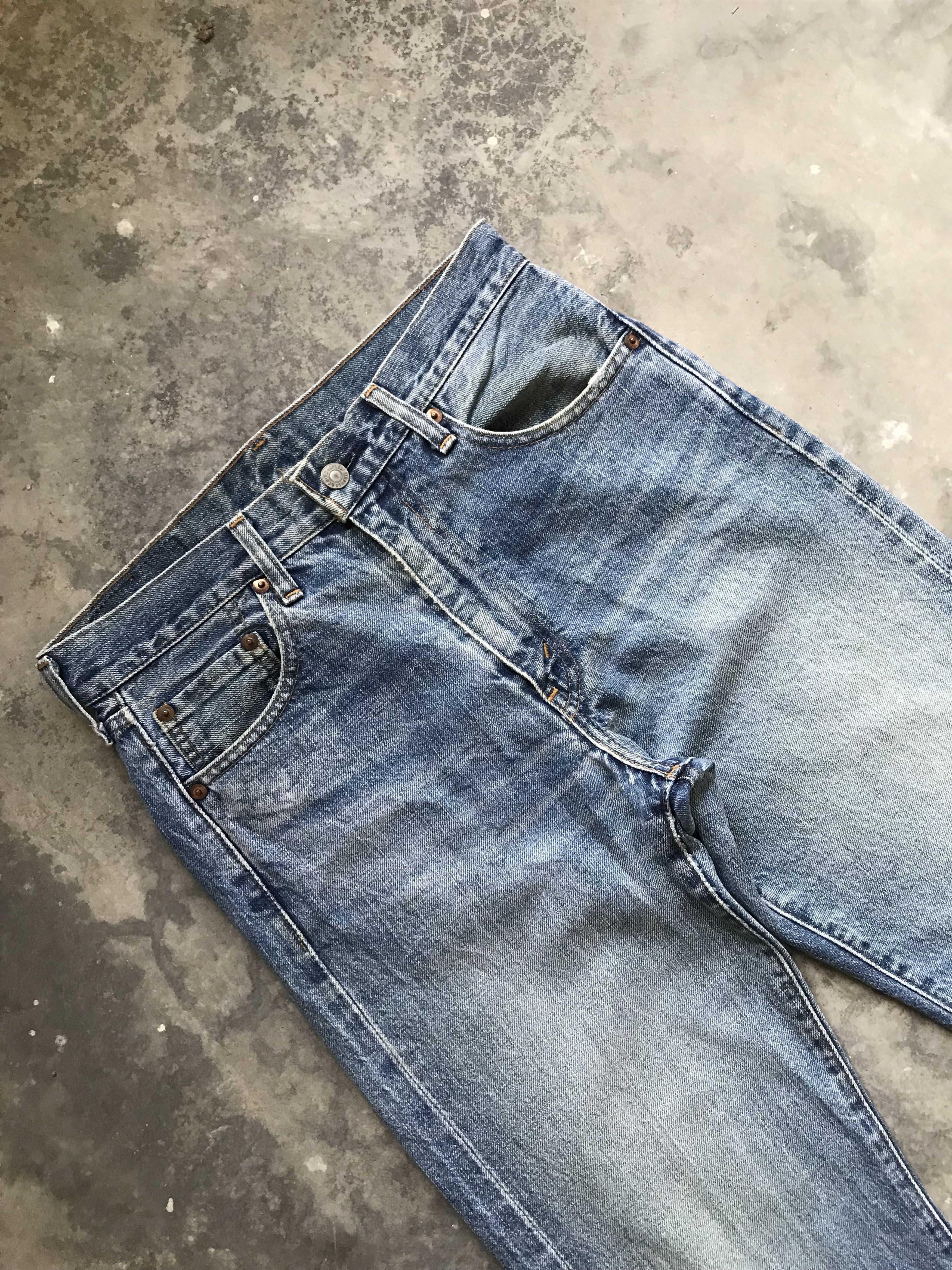 Levi's VLEV31 - LEVIS BIG E Japan Dirty Style Denim Size US 29 - 2 Thumbnail