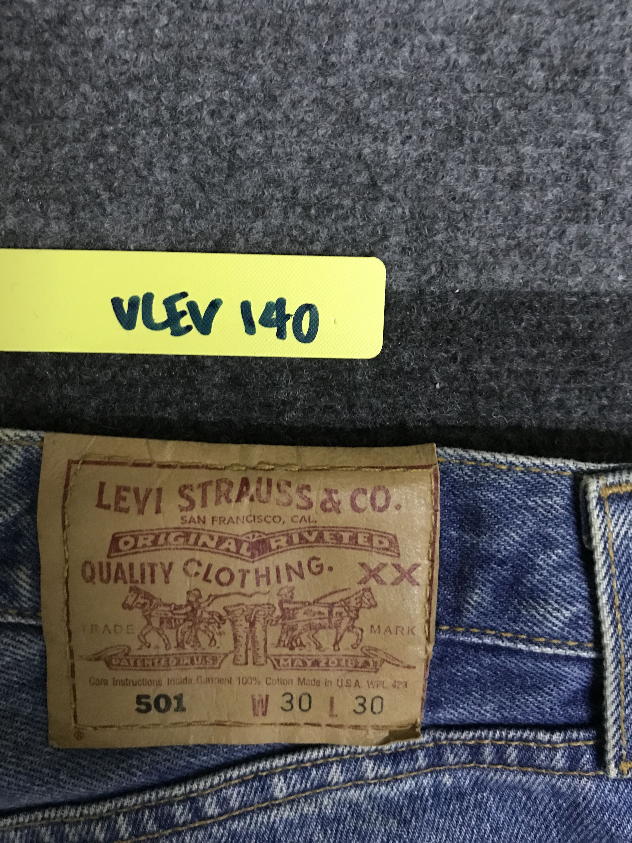 Levi's × Vintage VLEV140-Vintage Levis 501 Women Distressed Jeans Size 29" - 13 Thumbnail