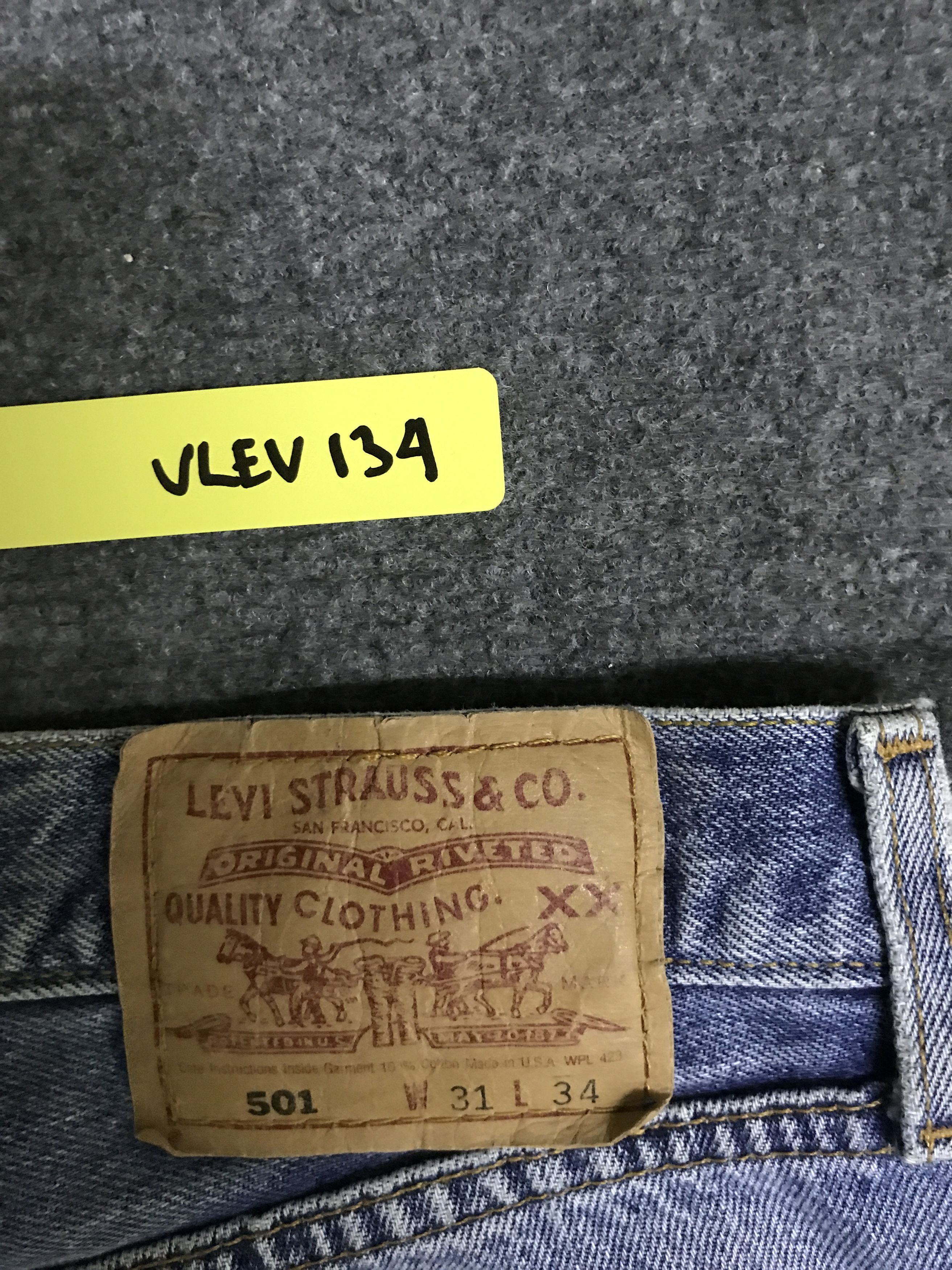 Levi's VLEV134-Vintage Levis 501 Medium wash Jeans Size US 30 / EU 46 - 17 Thumbnail