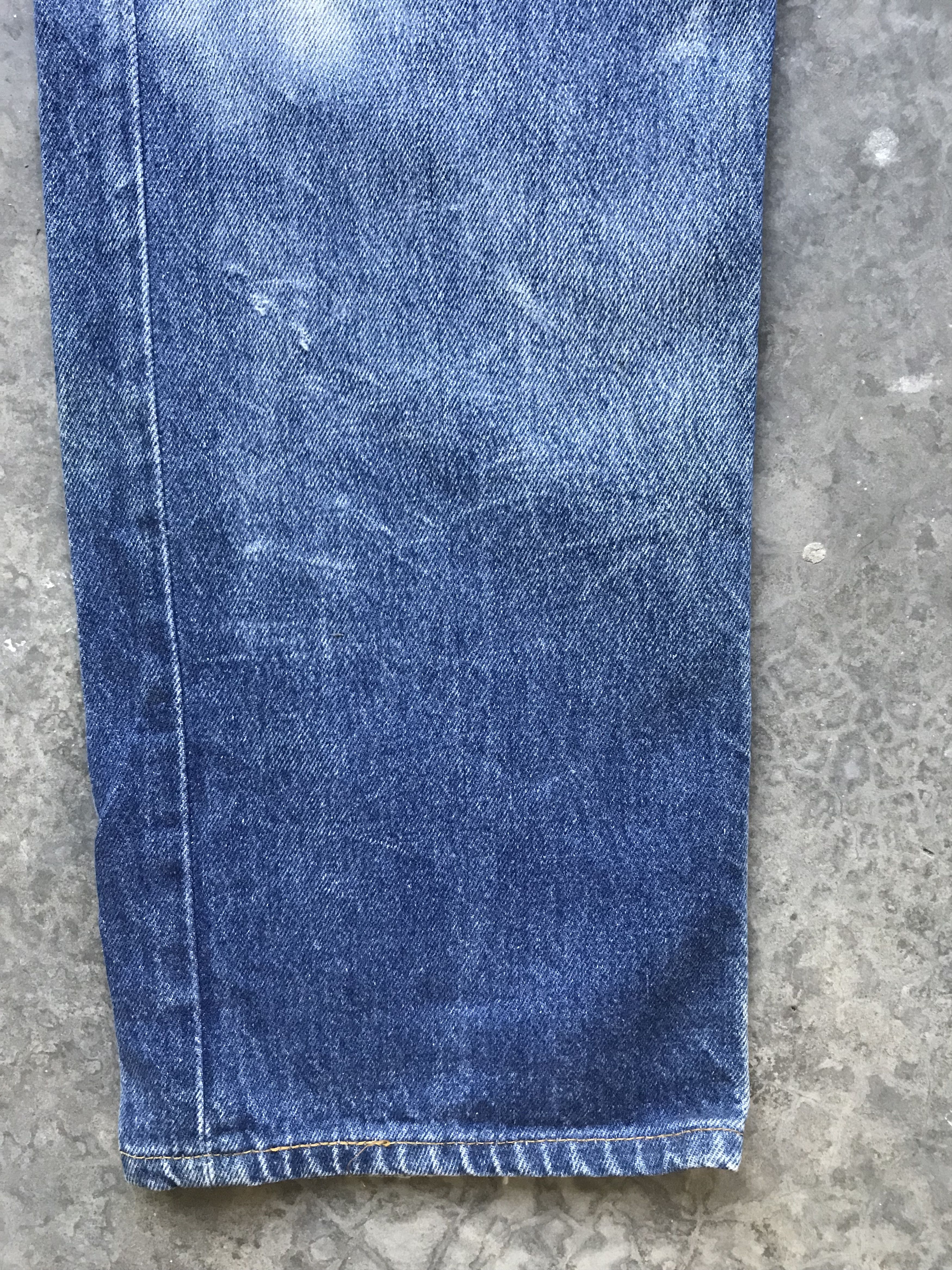 Levi's VLEV7 - Vintage 90s Levis 501 Distressed Denim Size US 33 - 7 Thumbnail
