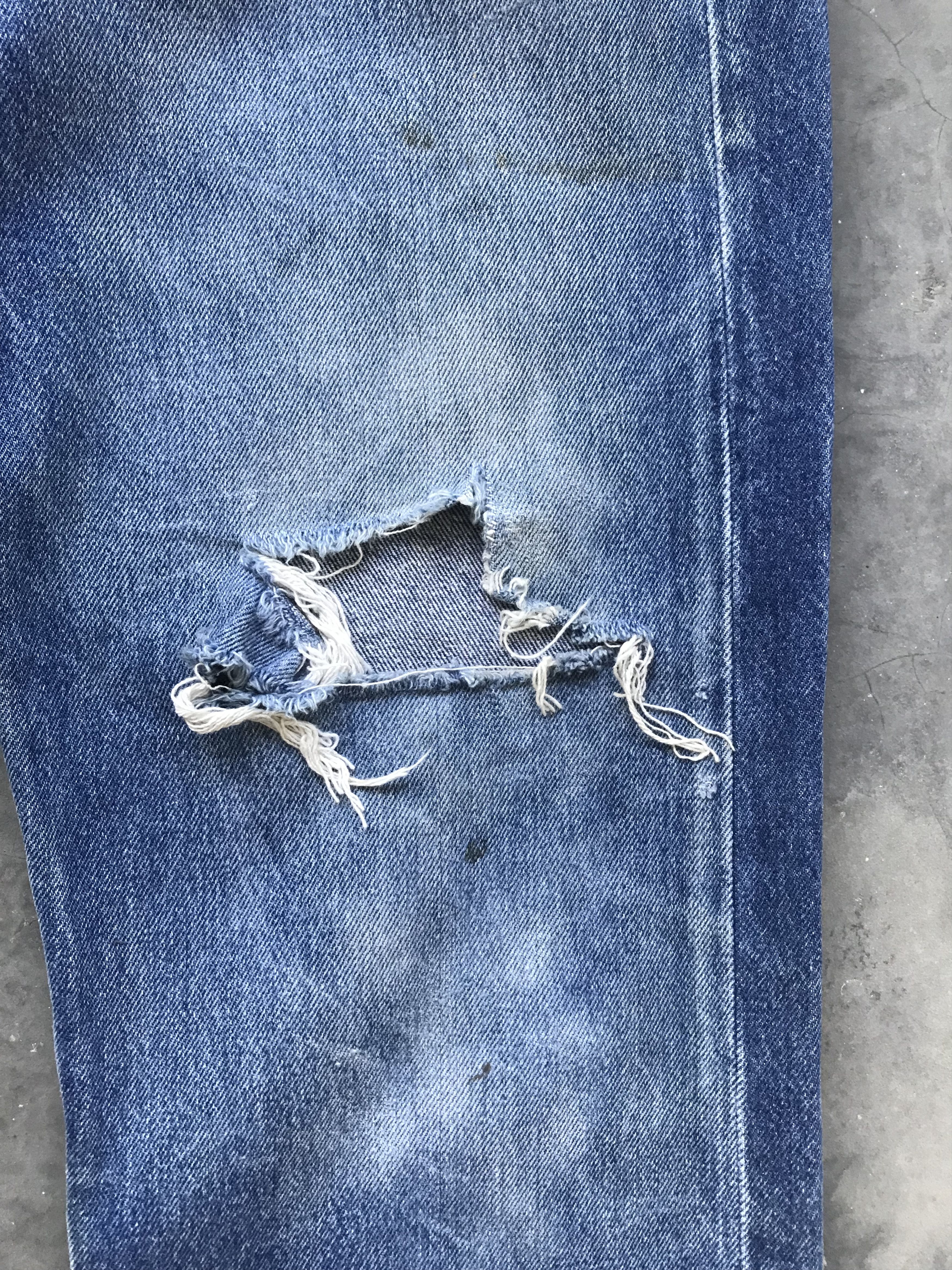 Levi's VLEV7 - Vintage 90s Levis 501 Distressed Denim Size US 33 - 5 Thumbnail