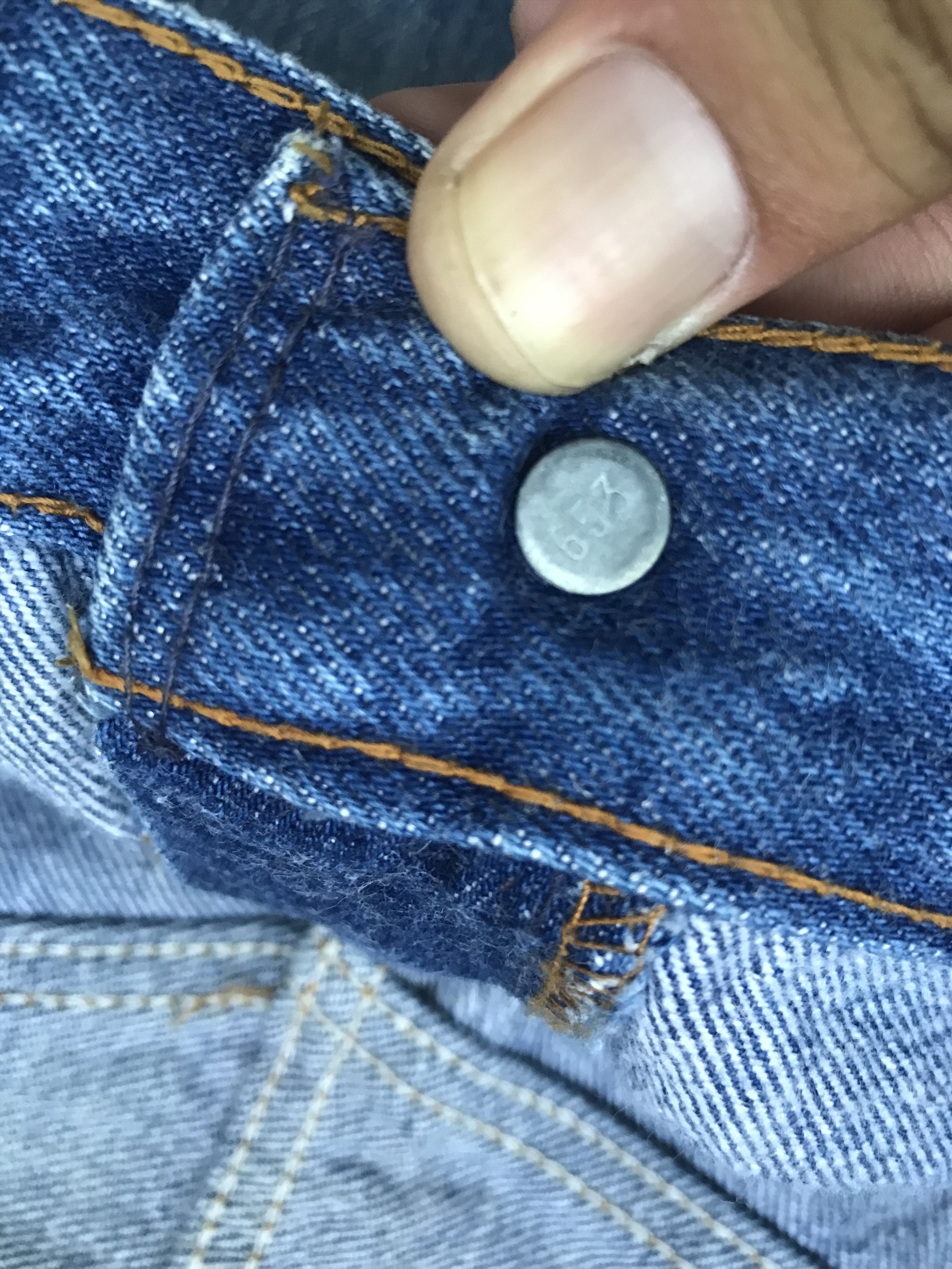 Levi's VLEV7 - Vintage 90s Levis 501 Distressed Denim Size US 33 - 8 Thumbnail