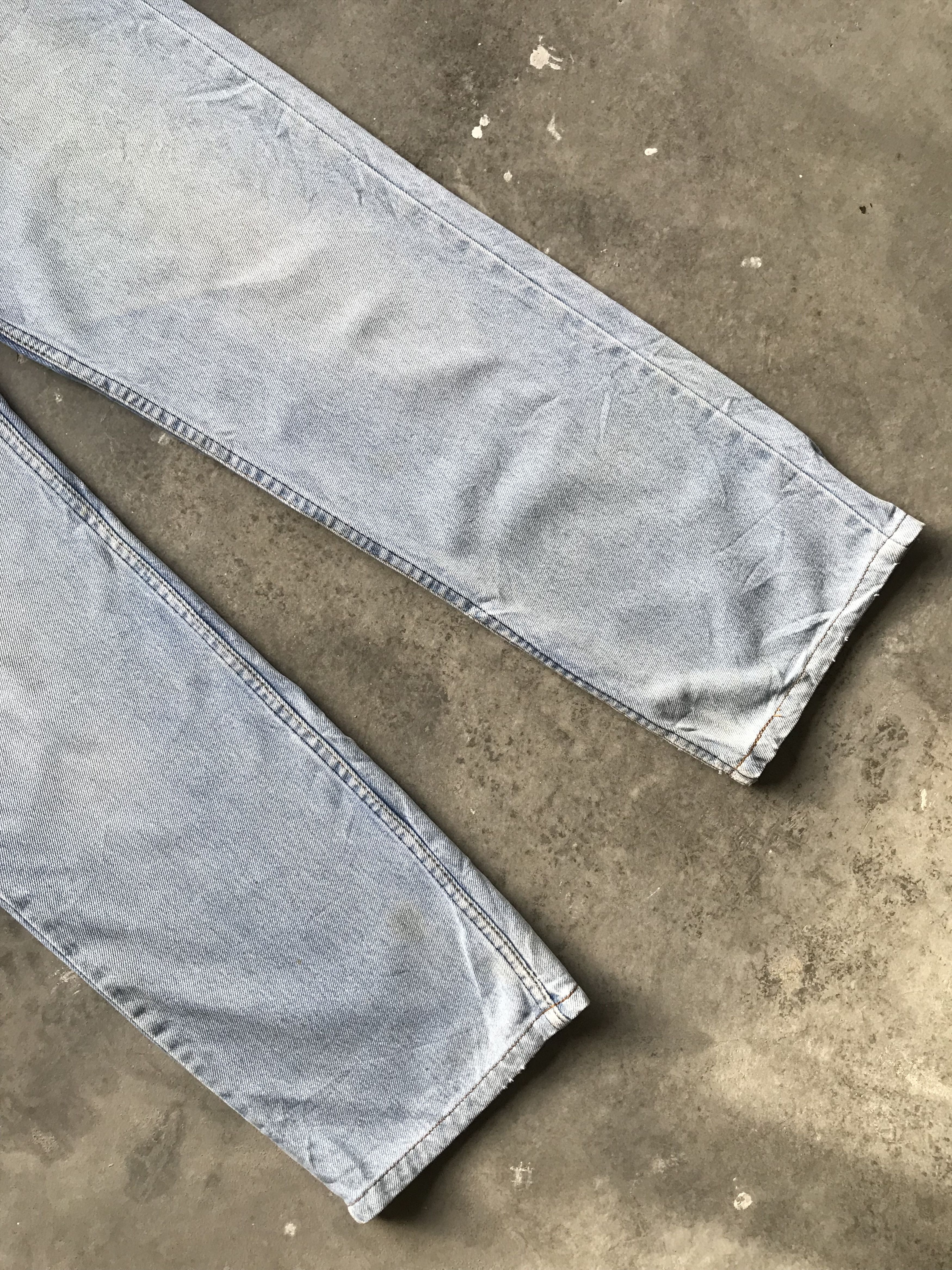 Levi's × Levi's Vintage Clothing × Vintage VLEV29 - Vintage Levis 520 Light Wash Denim Size US 30 / EU 46 - 3 Thumbnail