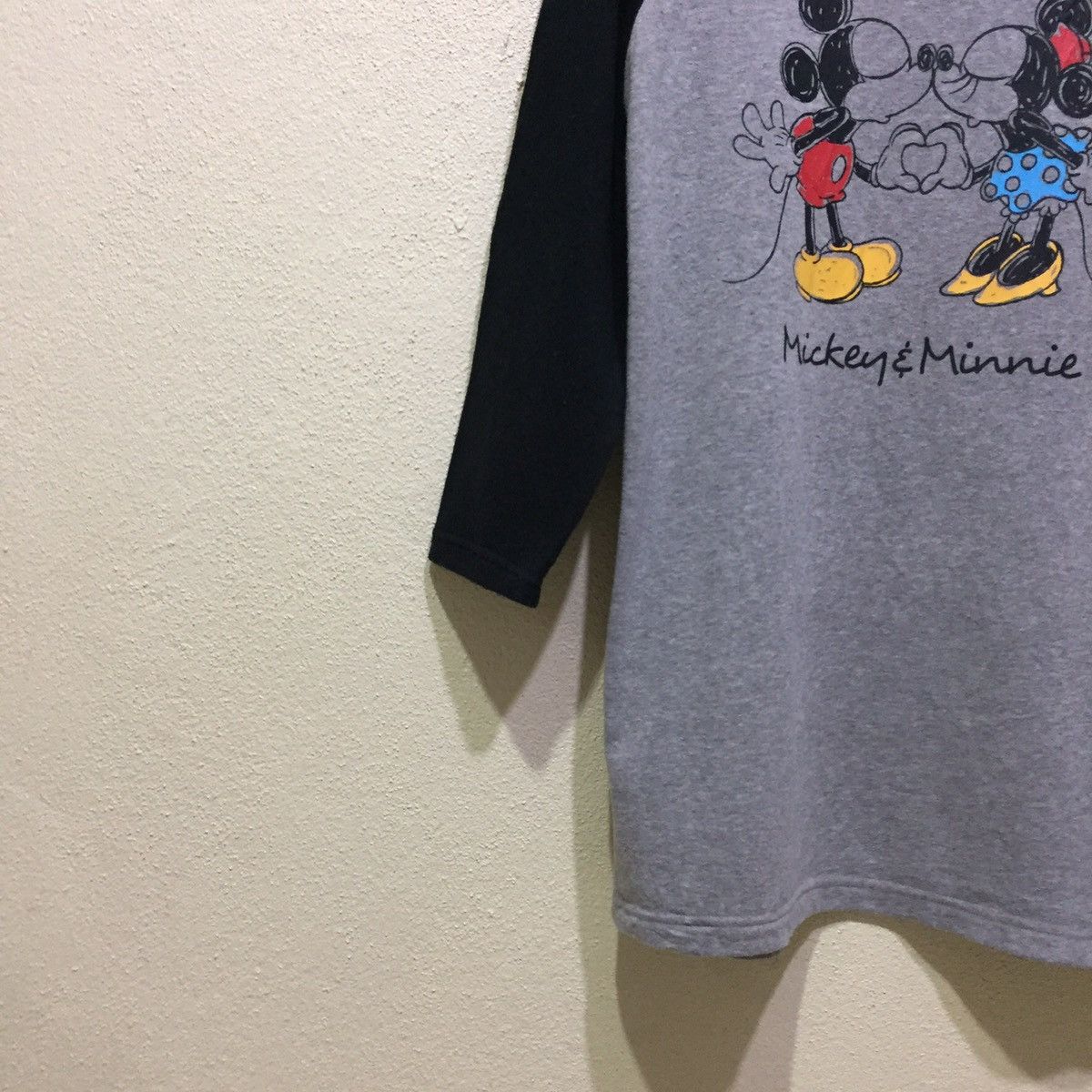 Disney × Vintage Vintage Mickey & Minnie Sweatshirt size L Size US L / EU 52-54 / 3 - 2 Thumbnail