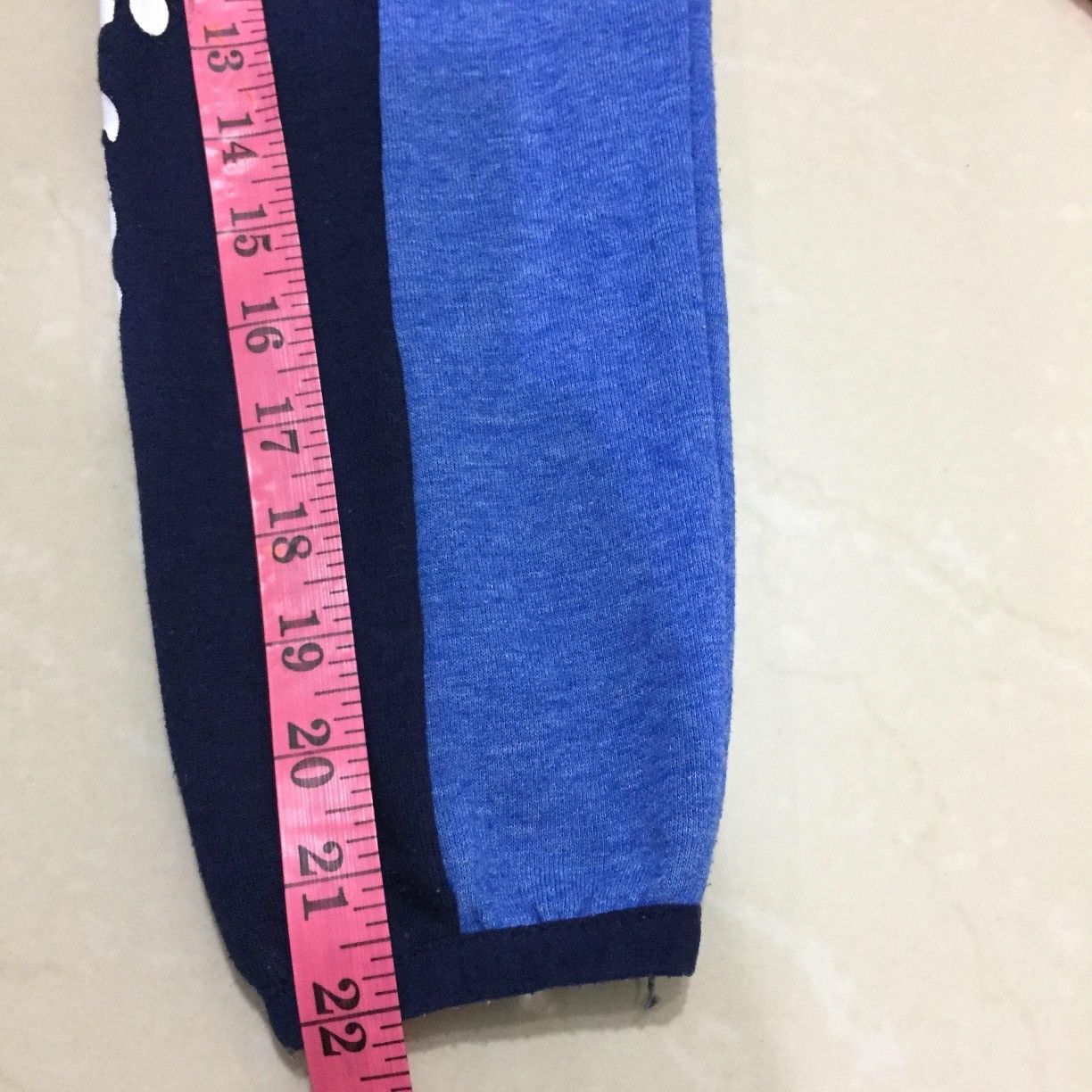 Champion CHAMPION KIDS spellout Big Logo size 140 / size XS Size US XS / EU 42 / 0 - 10 Thumbnail