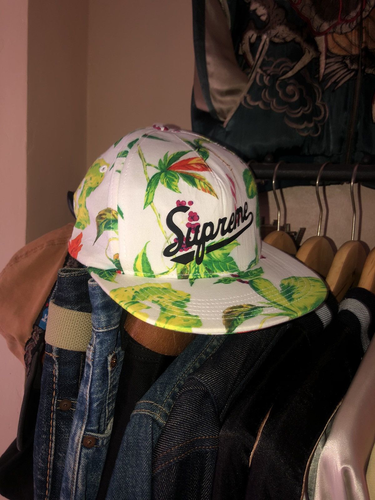Supreme Floral Snapback